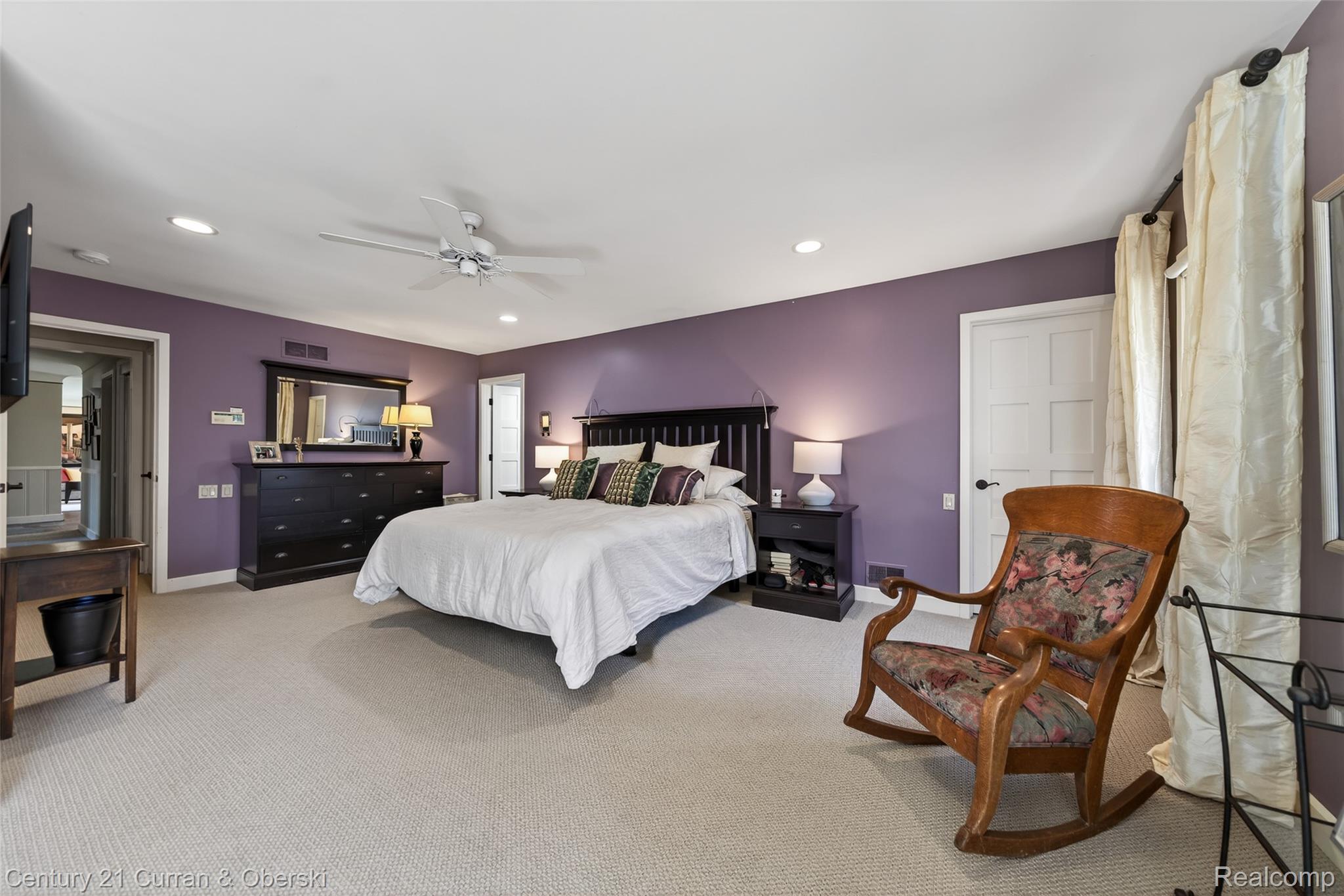 Bloomfield Hills, Michigan, 48301, United States, 4 Bedrooms Bedrooms, ,4 BathroomsBathrooms,Residential,For Sale,2035852
