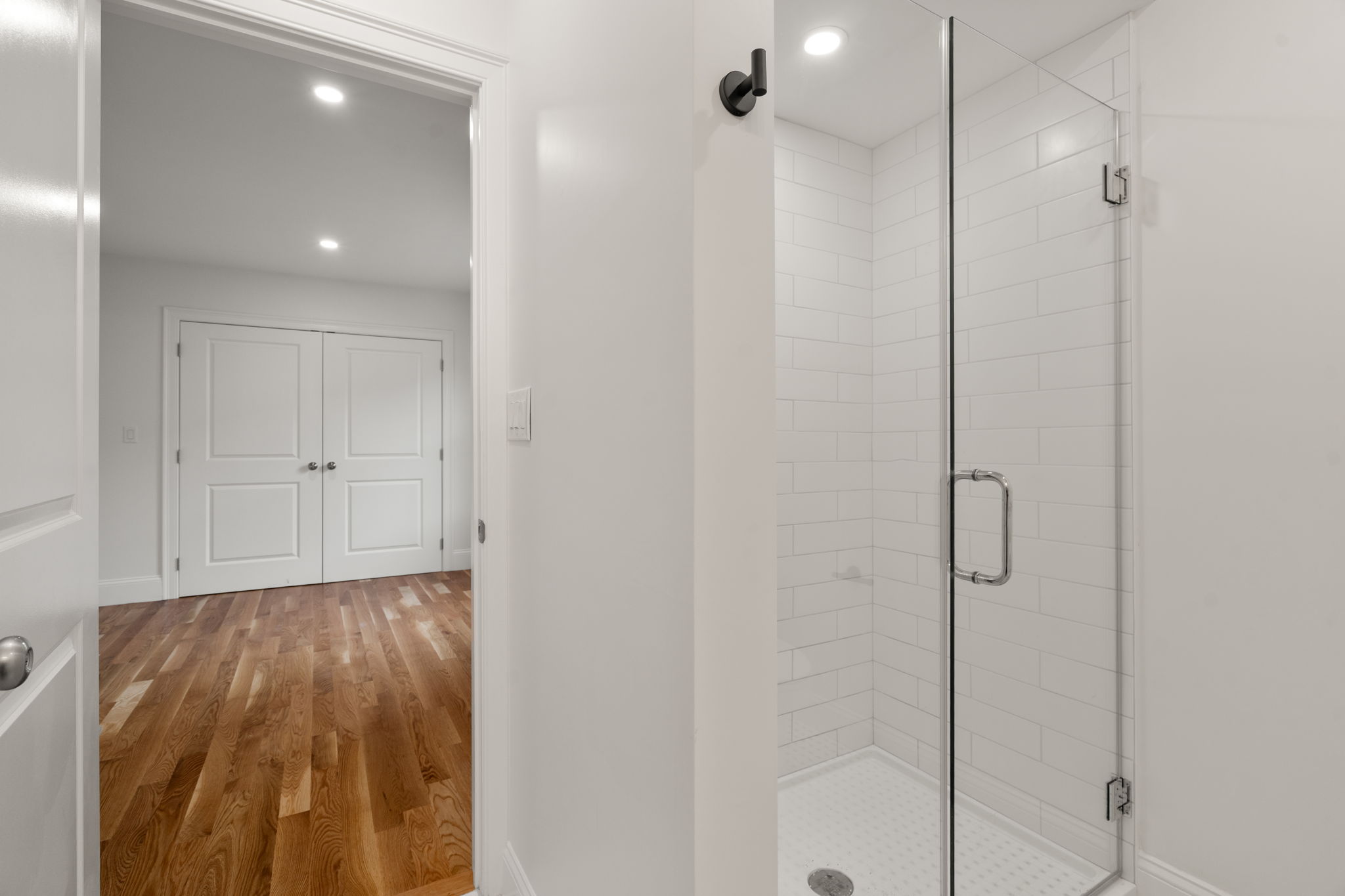  28 Pitcher Avenue, Medford, MA, 02155 - 物件實景