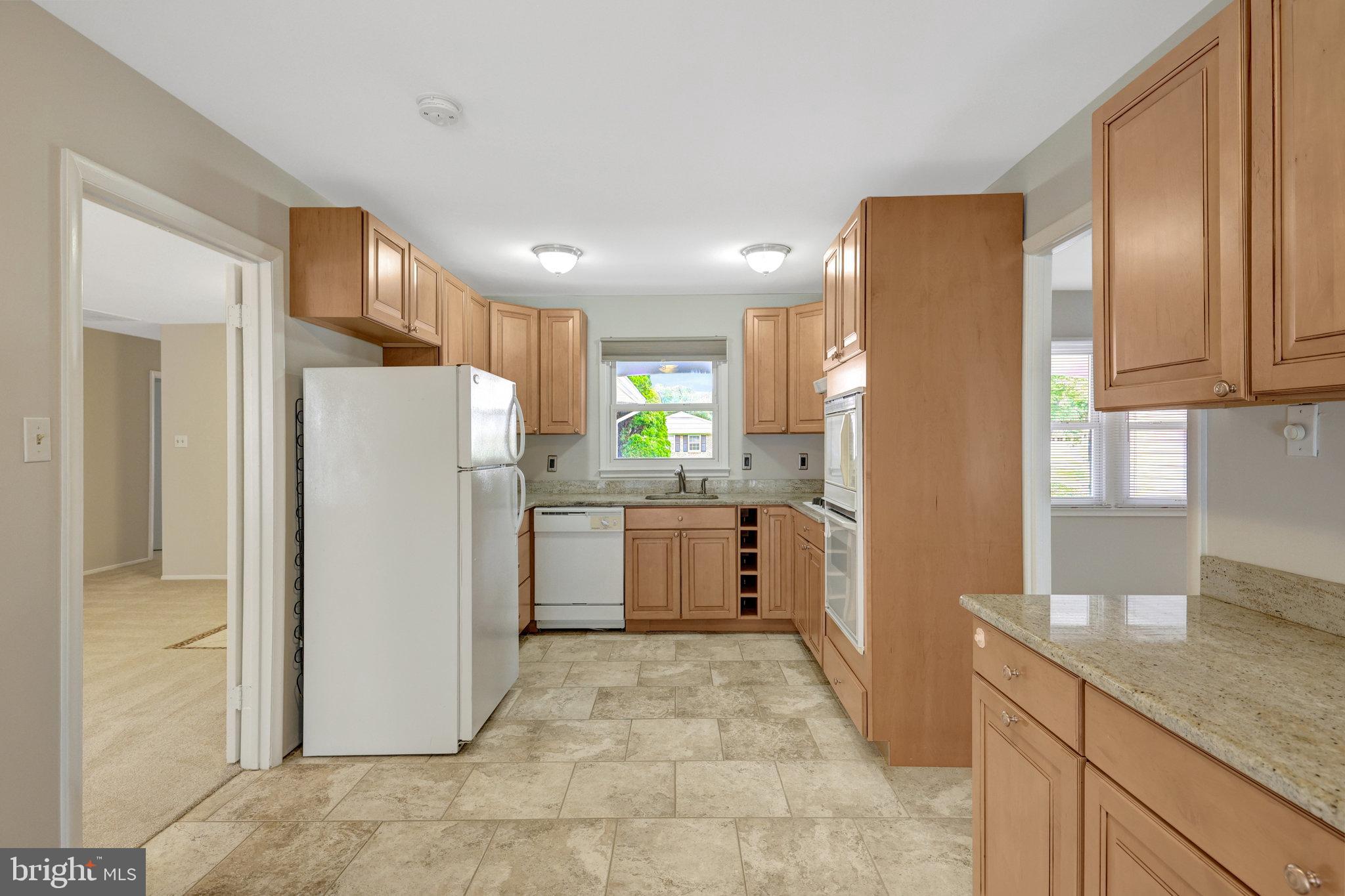 Fairfax, Virginia, 22033, United States, 4 Bedrooms Bedrooms, ,2 BathroomsBathrooms,Residential,For Sale,1927804
