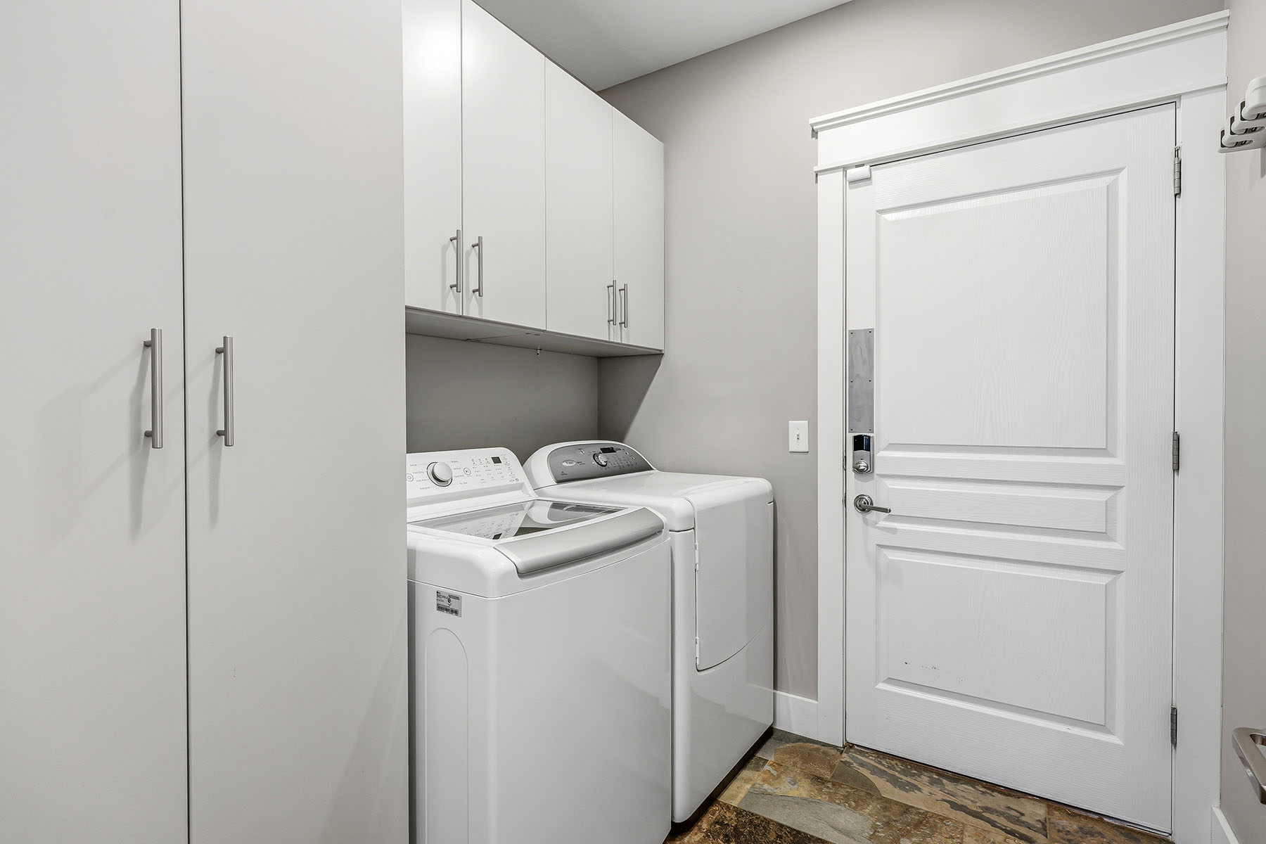  FAIRVIEW - 物件實景