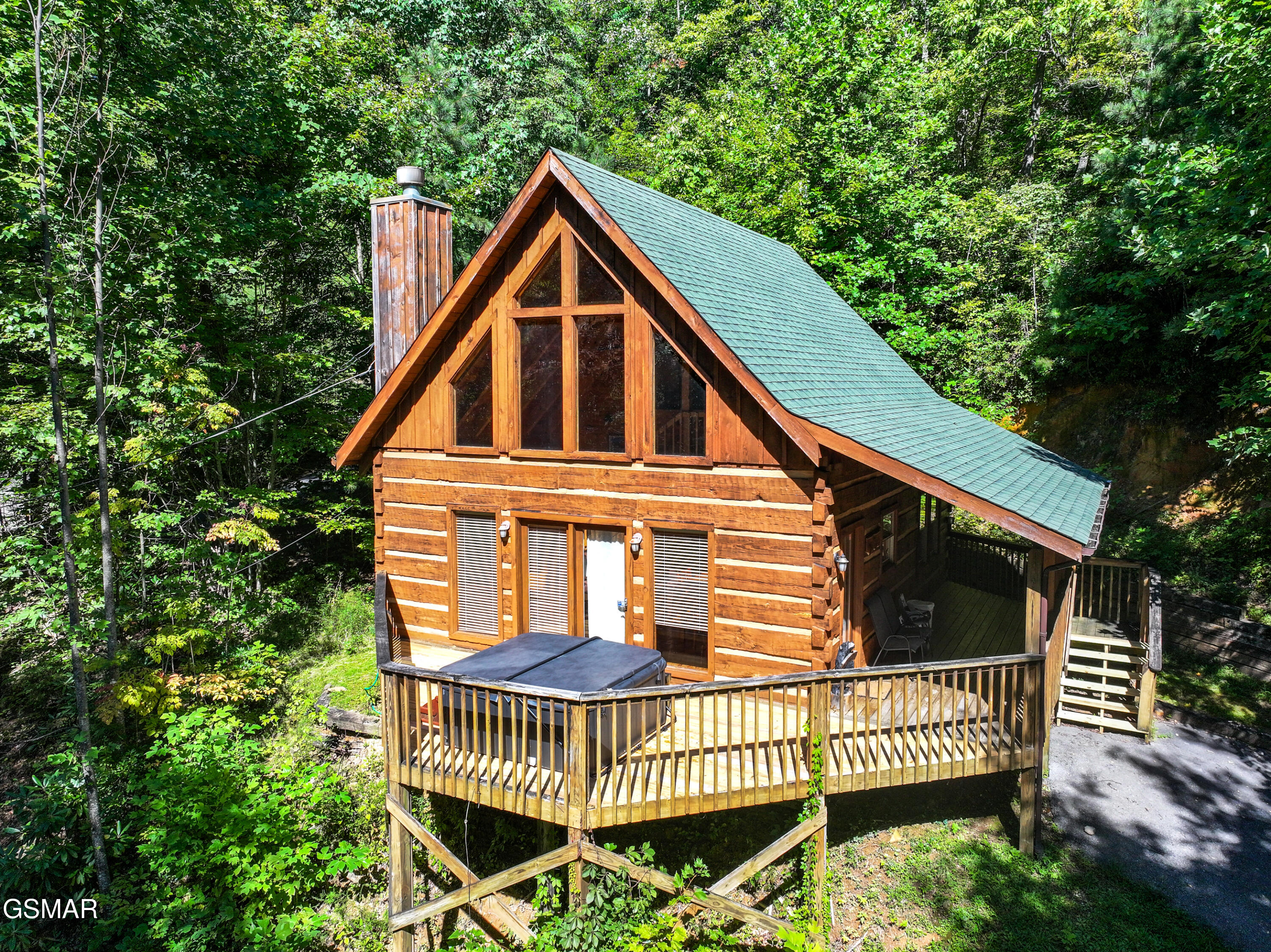 Gatlinburg, Tennessee, 37738, United States, 1 Bedroom Bedrooms, ,2 BathroomsBathrooms,Residential,For Sale,1937341