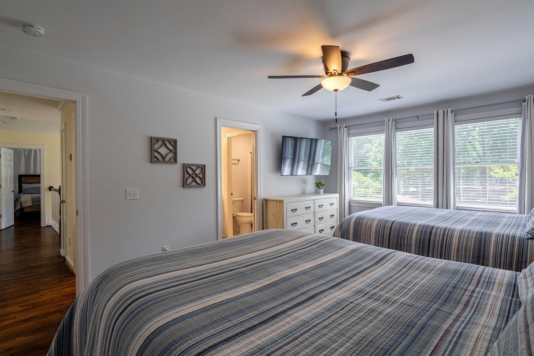 Eatonton, Georgia, 31024, United States, 3 Bedrooms Bedrooms, ,4 BathroomsBathrooms,Residential,For Sale,1804094