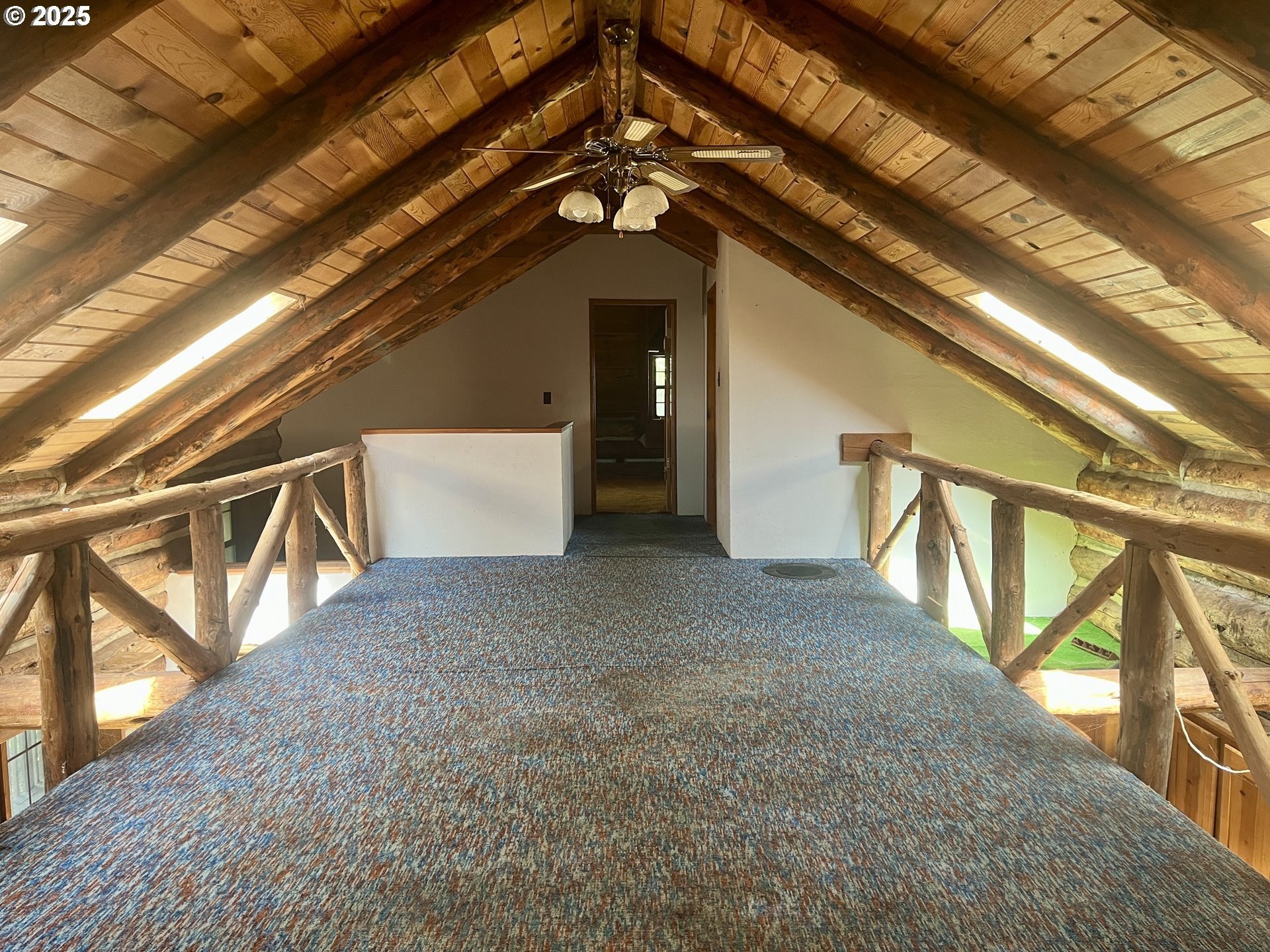 Gold Beach, Oregon, 97444, United States, 3 Bedrooms Bedrooms, ,3 BathroomsBathrooms,Residential,For Sale,1977644