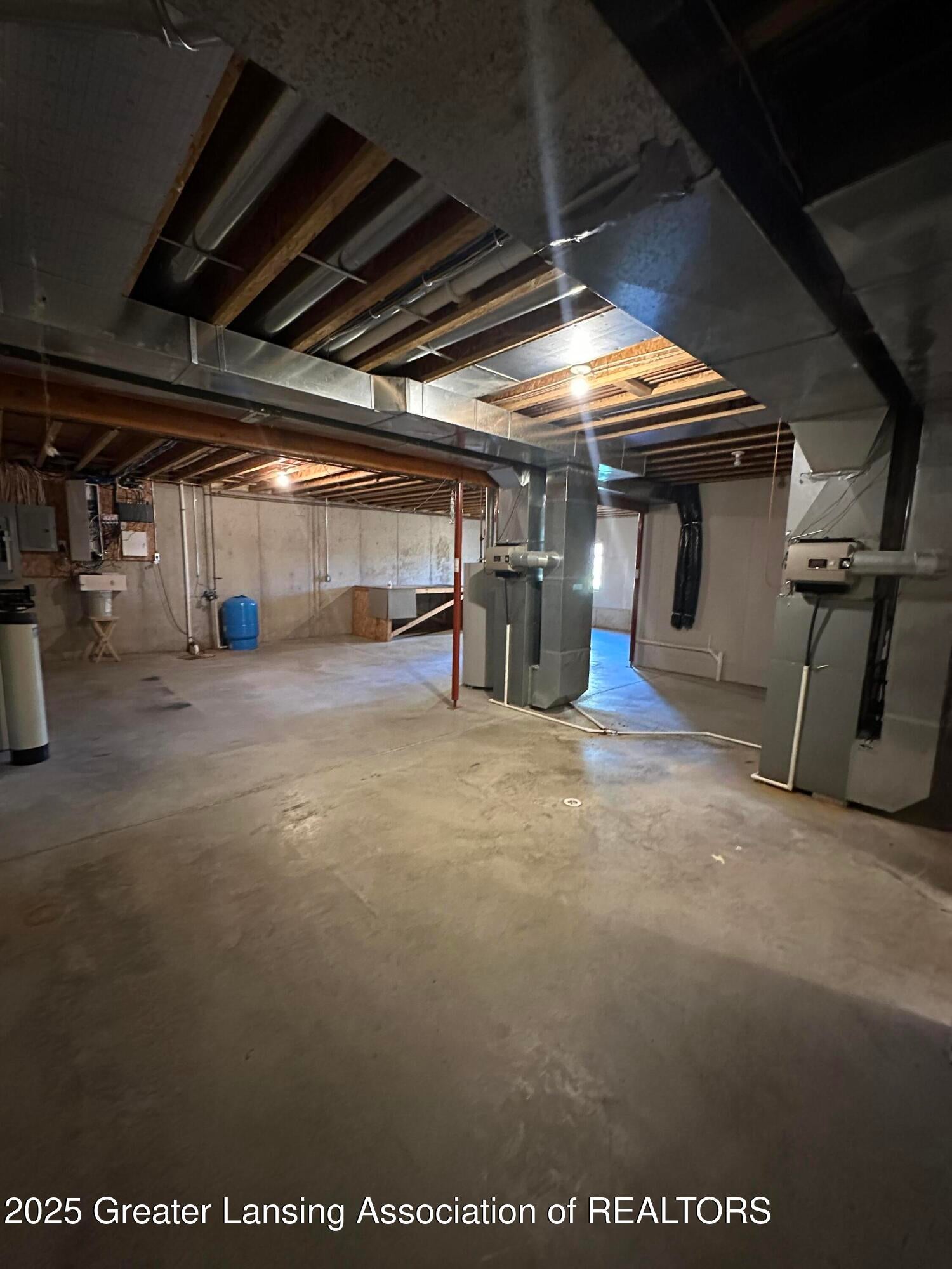 Lansing, Michigan, 48917, United States, 3 Bedrooms Bedrooms, ,4 BathroomsBathrooms,Residential,For Sale,1995579