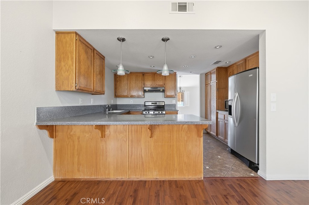 Hemet, California, 92543, United States, 4 Bedrooms Bedrooms, ,2 BathroomsBathrooms,Residential,For Sale,1983512