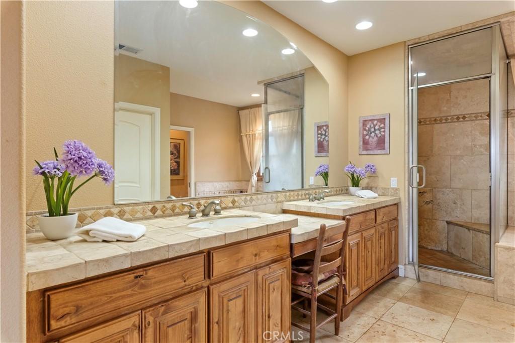 Kelseyville, California, 95451, United States, 5 Bedrooms Bedrooms, ,6 BathroomsBathrooms,Residential,For Sale,1998726