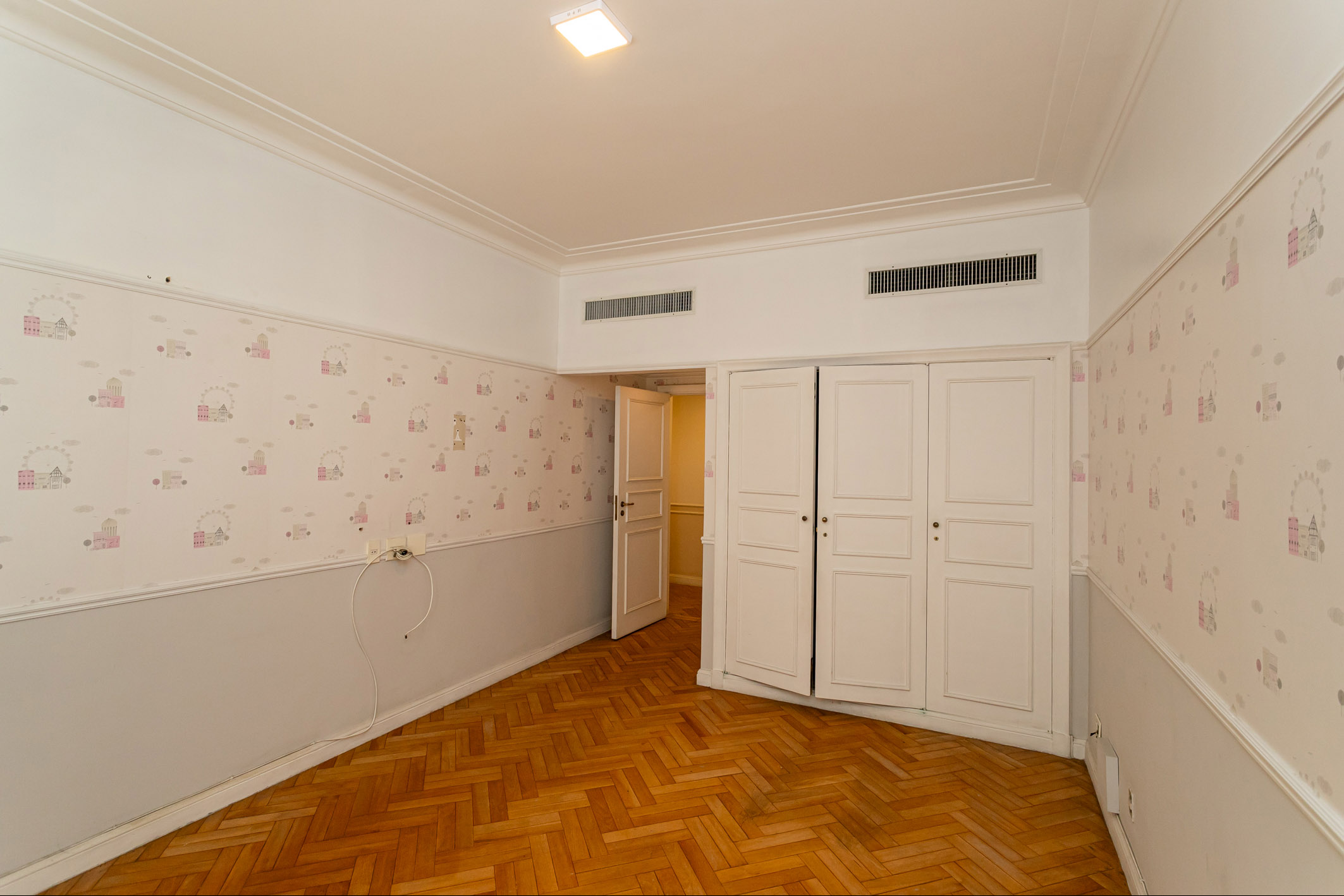  Apartment in a traditional building facing the ocean - 物件實景