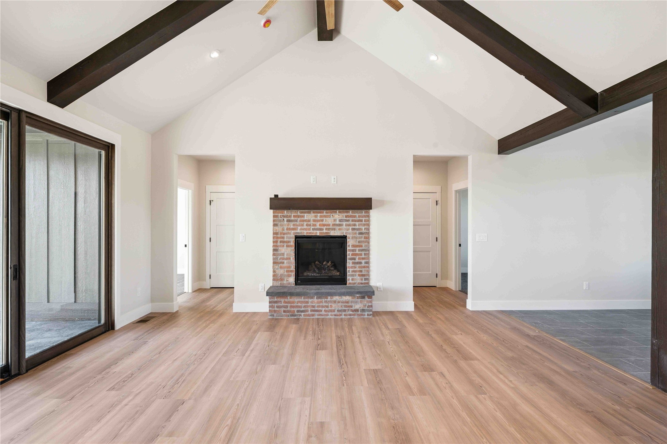 Kalispell, Montana, 59901, United States, 4 Bedrooms Bedrooms, ,4 BathroomsBathrooms,Residential,For Sale,1907313