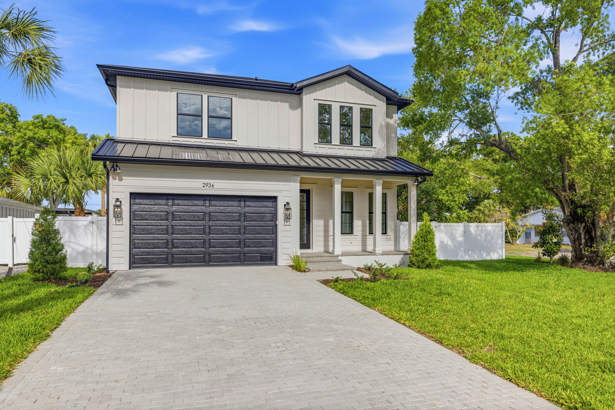 Tampa, Florida, 33611, United States, 4 Bedrooms Bedrooms, ,4 BathroomsBathrooms,Residential,For Sale,2009743