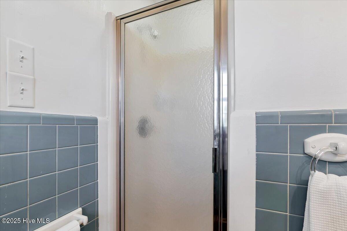 Whispering Pines, North Carolina, 28327, United States, 2 Bedrooms Bedrooms, ,2 BathroomsBathrooms,Residential,For Sale,1997179