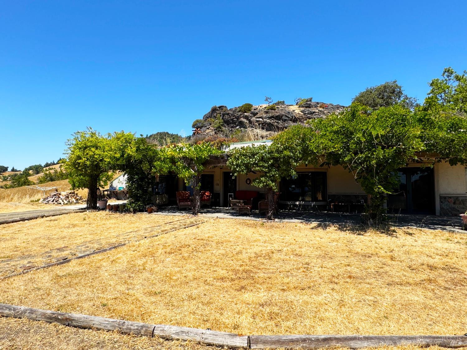 Garberville, California, 95542, United States, 3 Bedrooms Bedrooms, ,2 BathroomsBathrooms,Residential,For Sale,1914332