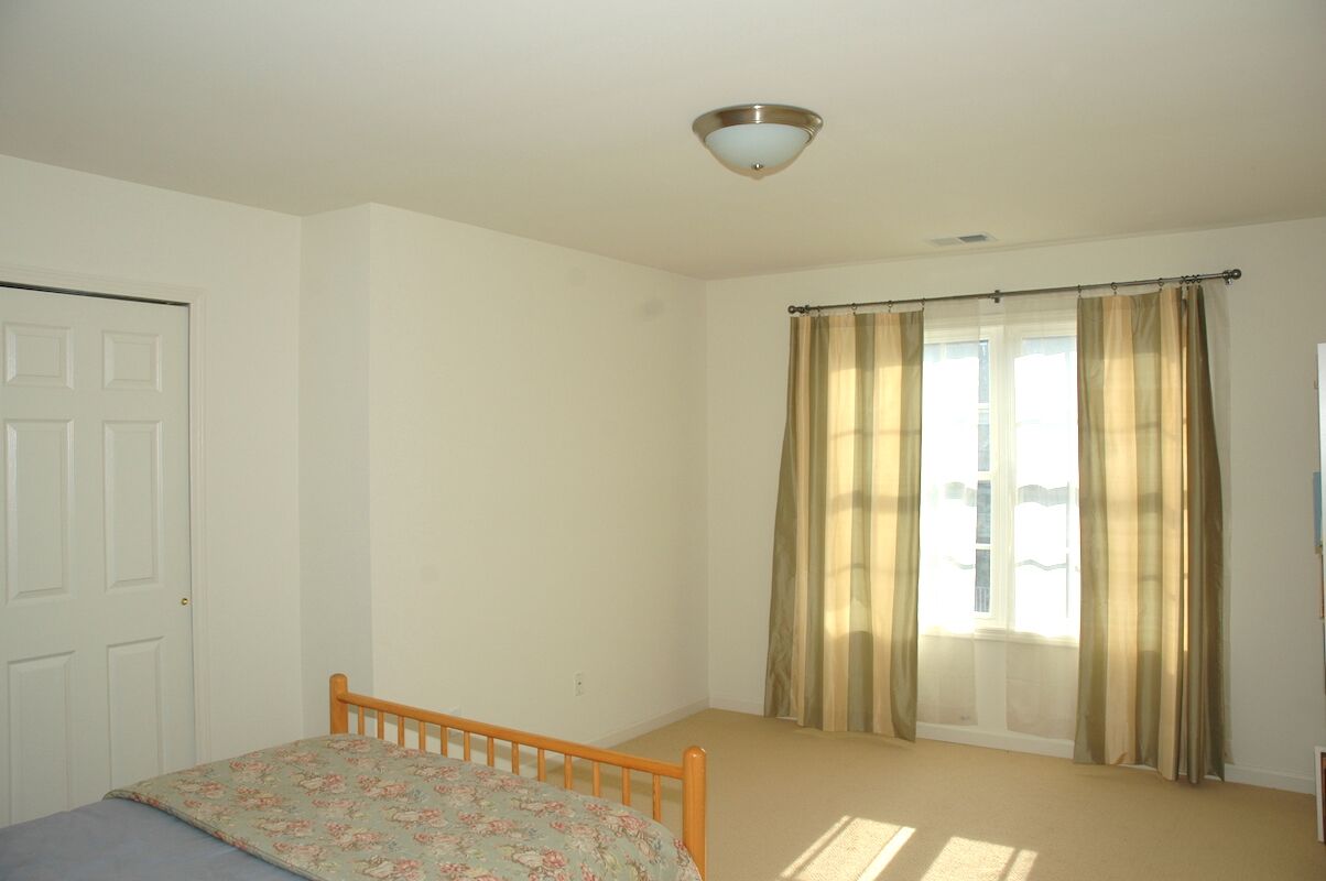 Wayne Twp., New Jersey, 07470, United States, 3 Bedrooms Bedrooms, ,3 BathroomsBathrooms,Residential,For Sale,1943649