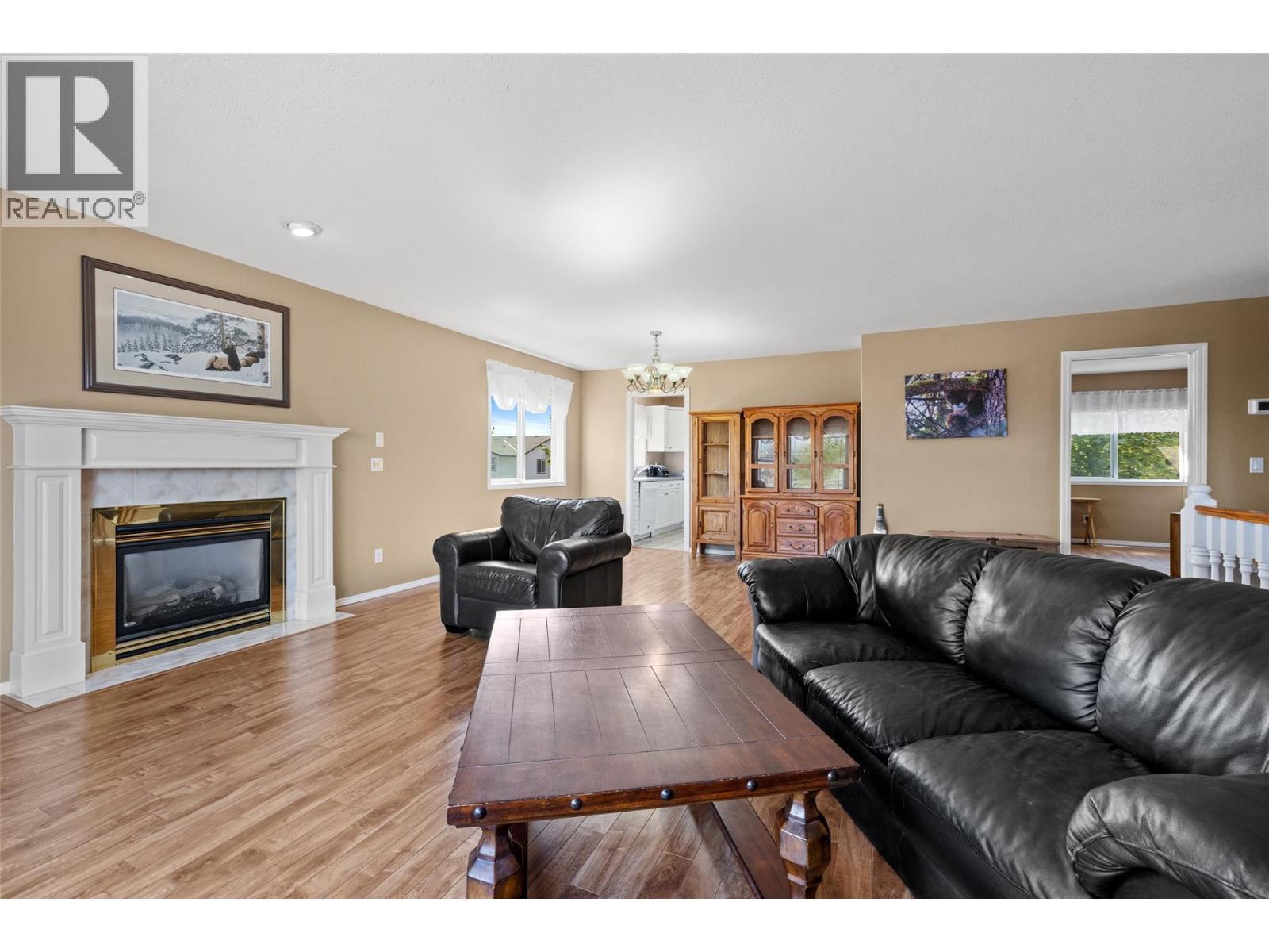 LAKE COUNTRY, British Columbia, V4V 1J1, CA, 5 Bedrooms Bedrooms, ,3 BathroomsBathrooms,Residential,For Sale,1950737