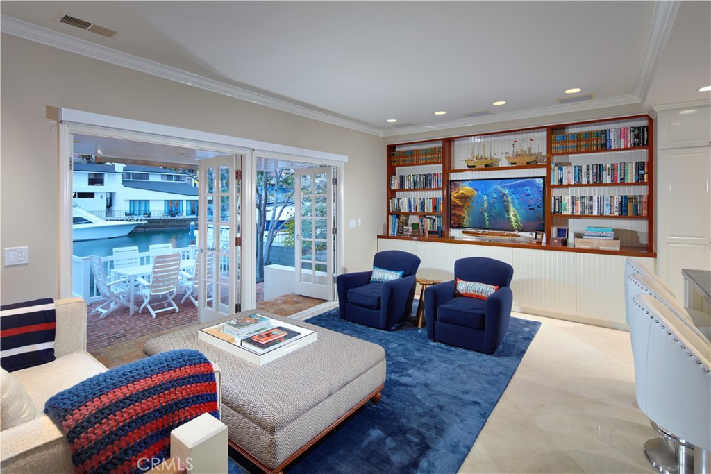 Newport Beach, California, 92660, United States, 5 Bedrooms Bedrooms, ,4 BathroomsBathrooms,Residential,For Sale,1770388
