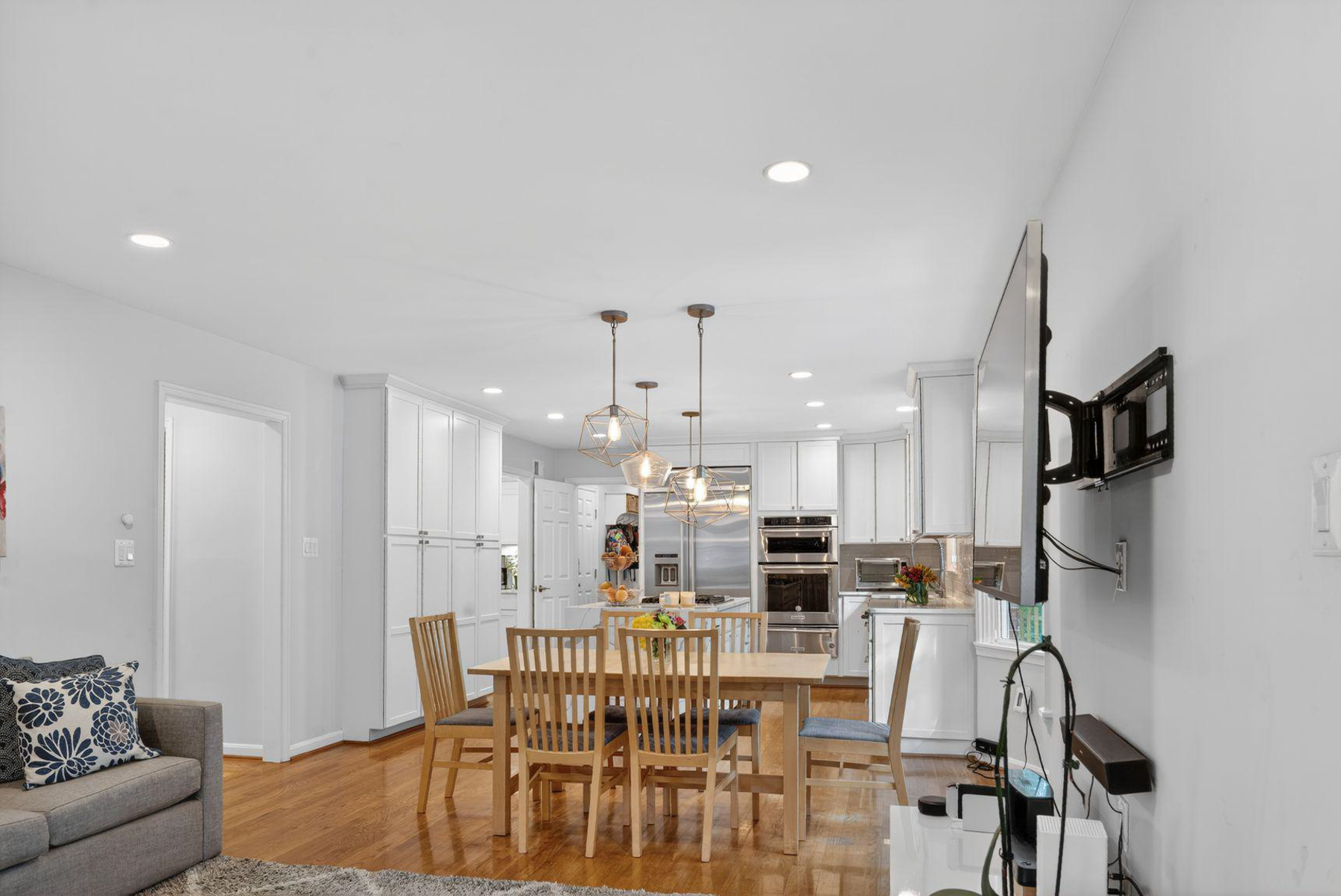  7303 Yates Court, Mclean, VA, 22101 - 物件實景