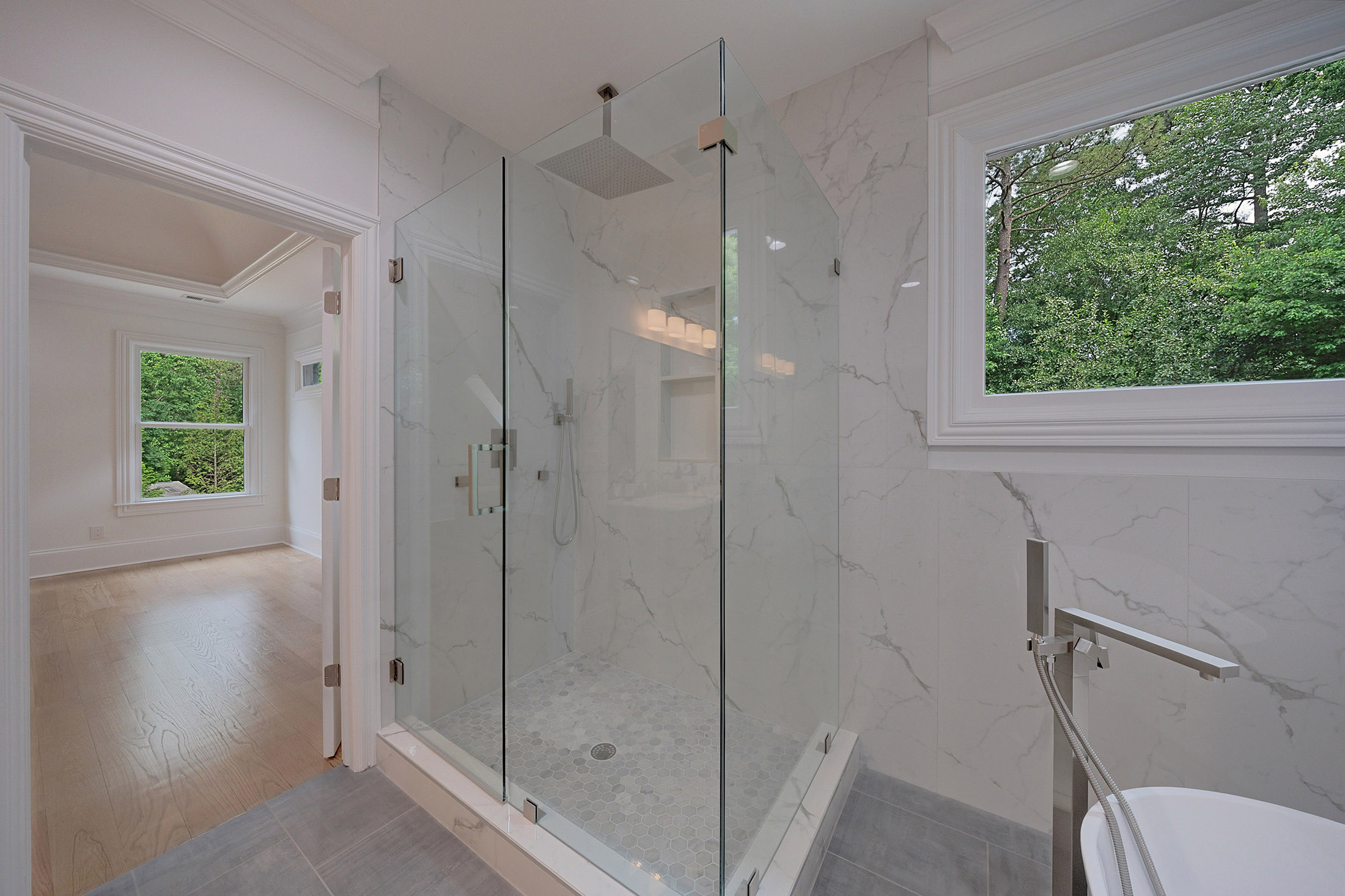  Exceptional Estate Combines Modern Luxury and Timeless Elegance - 物件實景