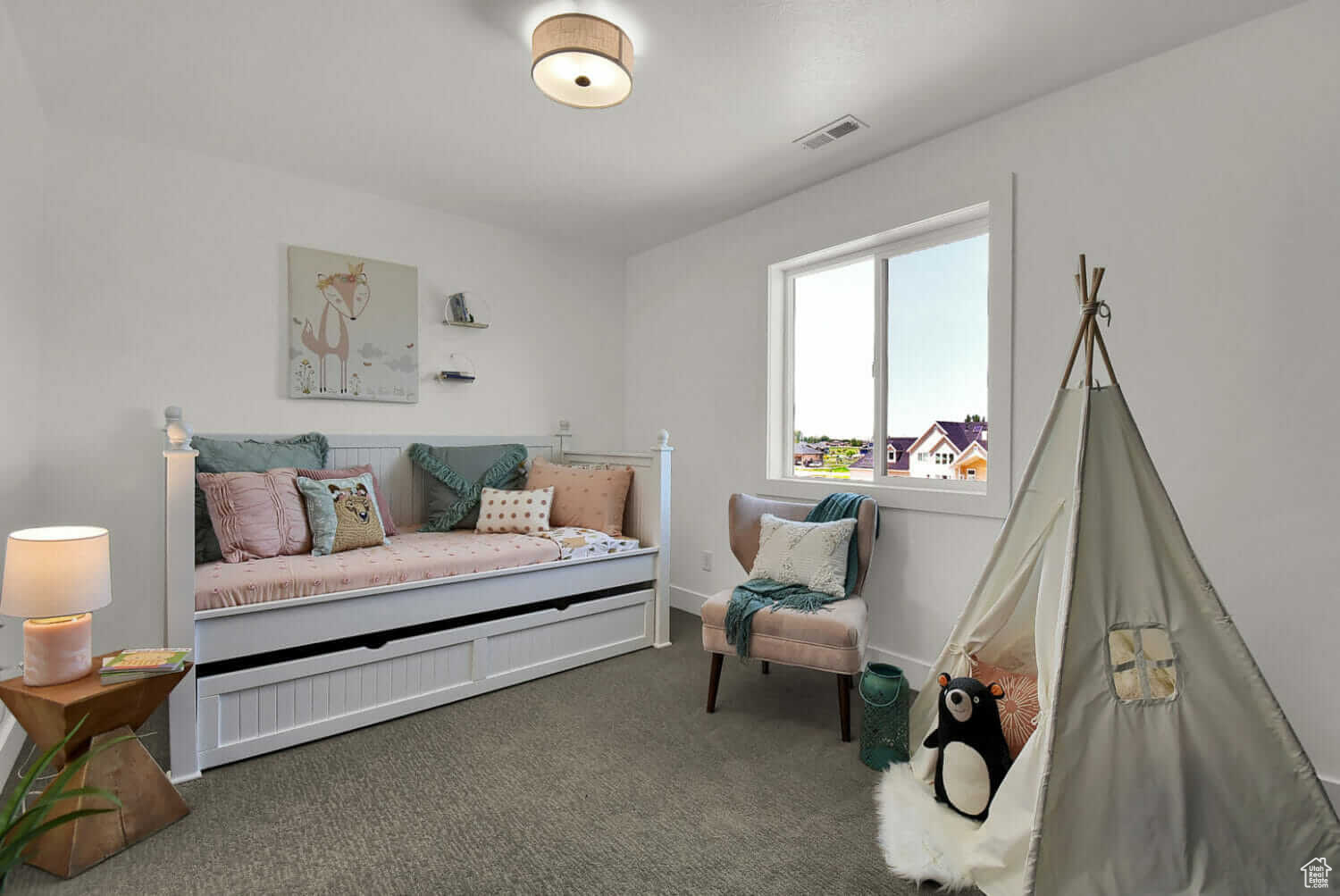 North Logan, Utah, 84341, United States, 4 Bedrooms Bedrooms, ,3 BathroomsBathrooms,Residential,For Sale,1861267