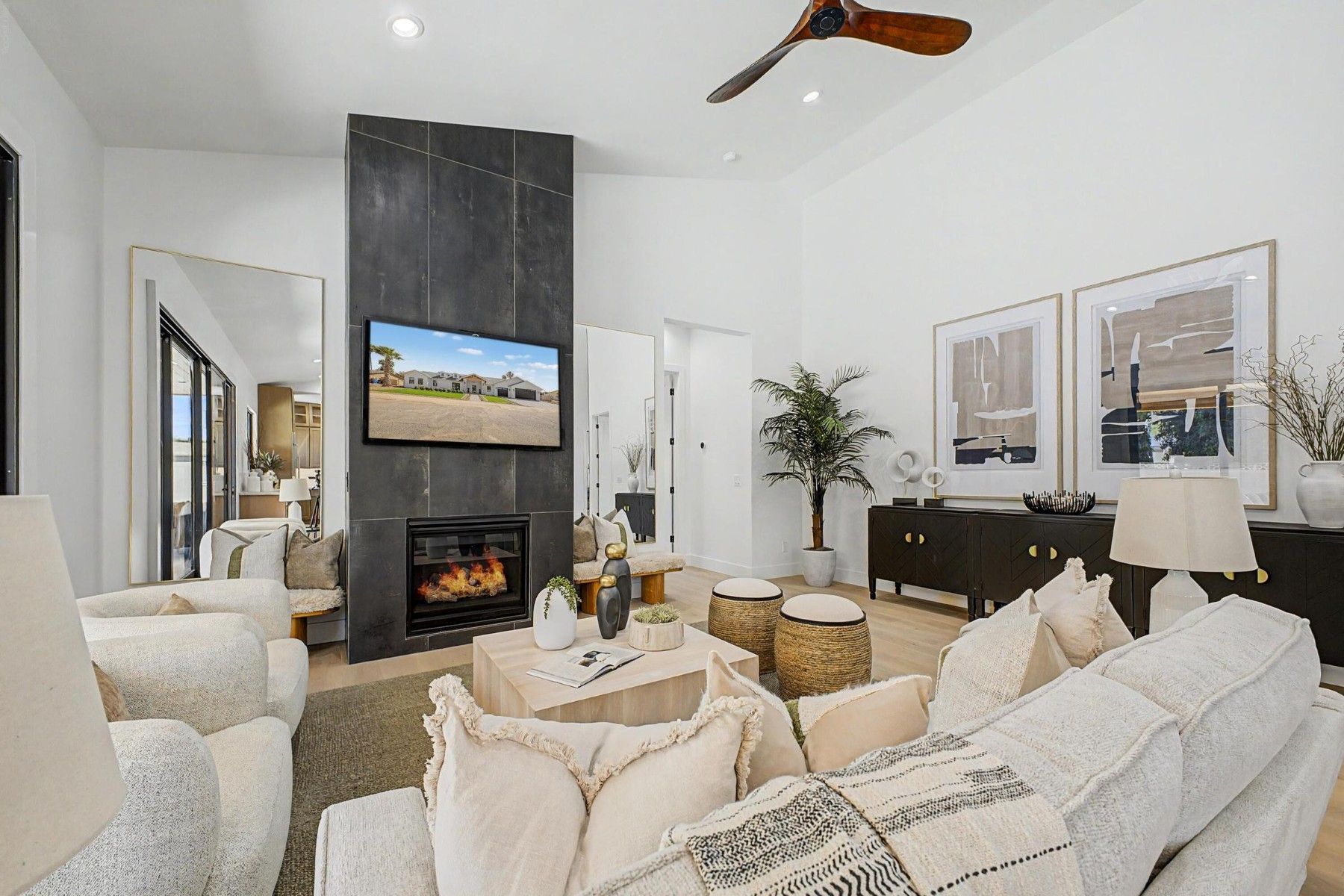  5101 E Laurel Lane  Scottsdale, AZ - 物件實景