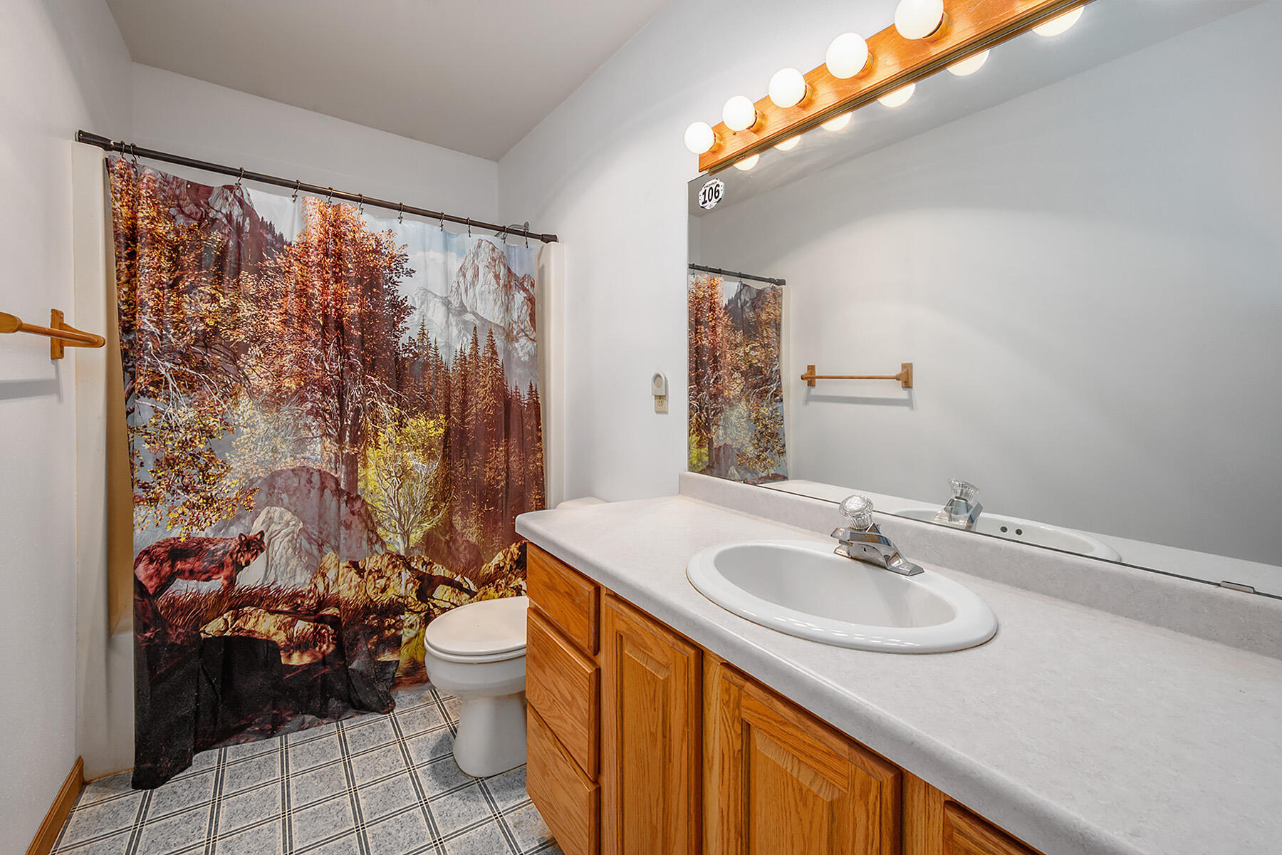 Hustisford, Wisconsin, 53034, United States, 3 Bedrooms Bedrooms, ,3 BathroomsBathrooms,Residential,For Sale,1962581