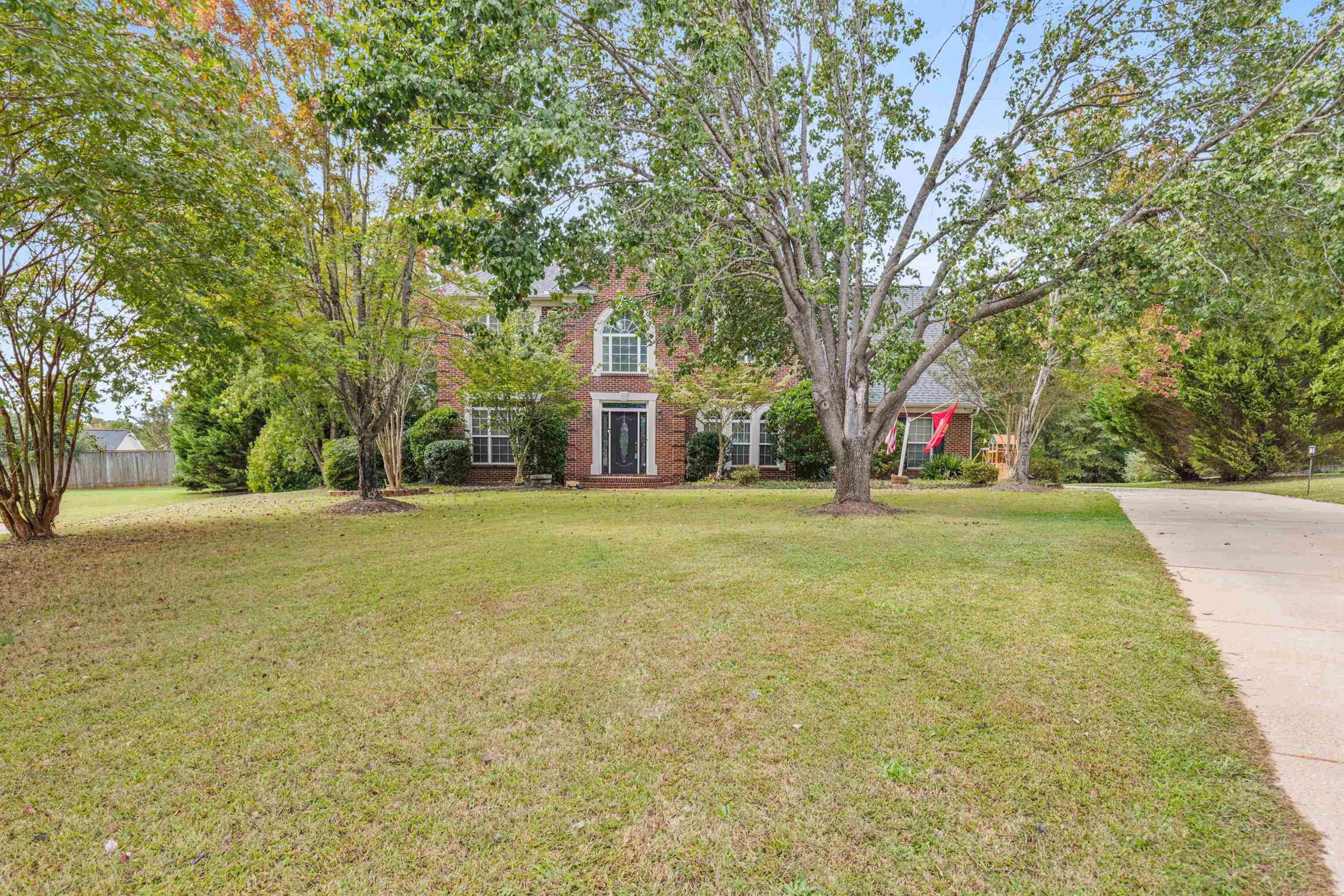 Boiling Springs, South Carolina, 29316, United States, 5 Bedrooms Bedrooms, ,4 BathroomsBathrooms,Residential,For Sale,1977700