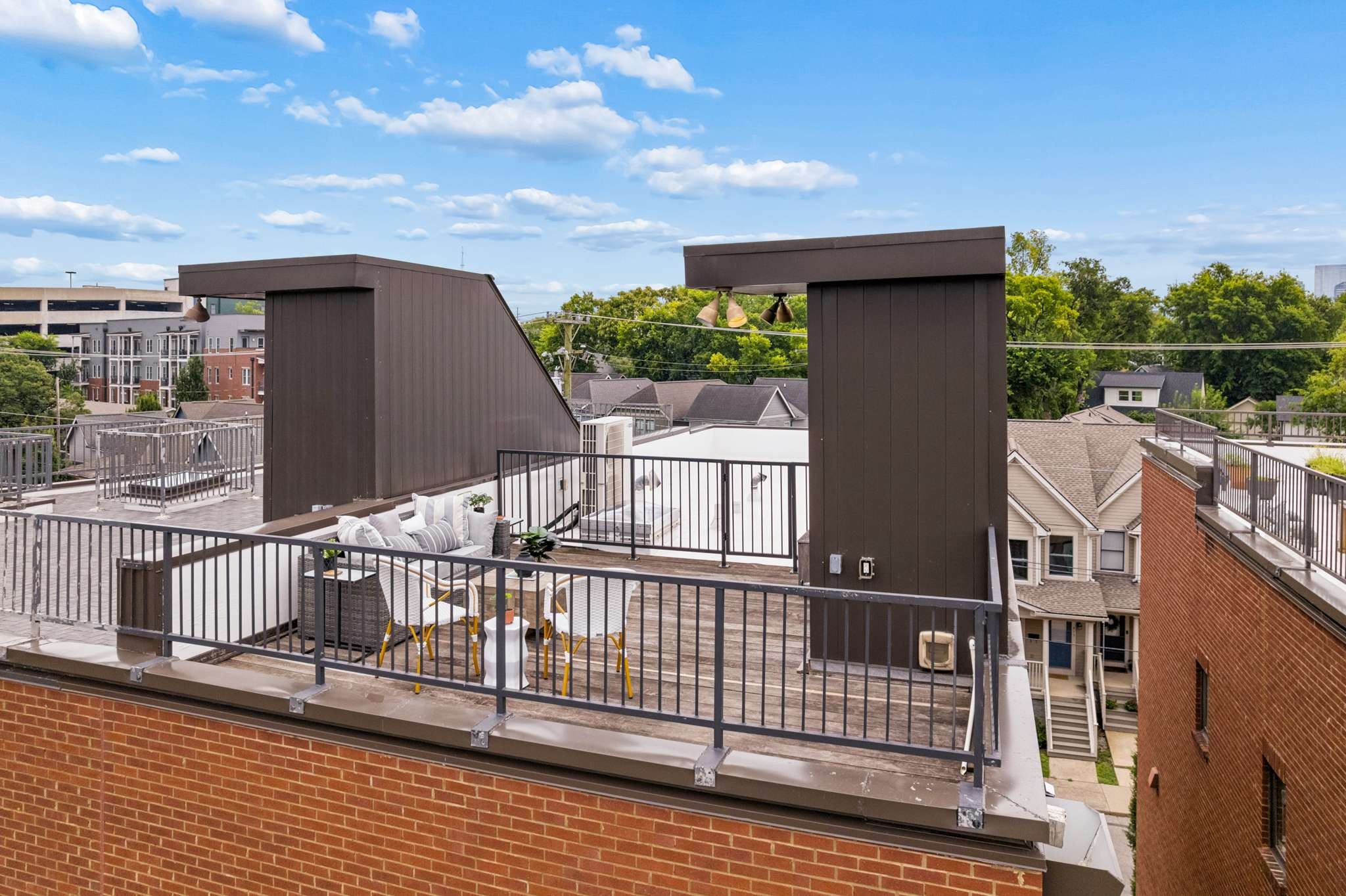  418 Van Buren St, Nashville, TN, 37208 - 物件實景