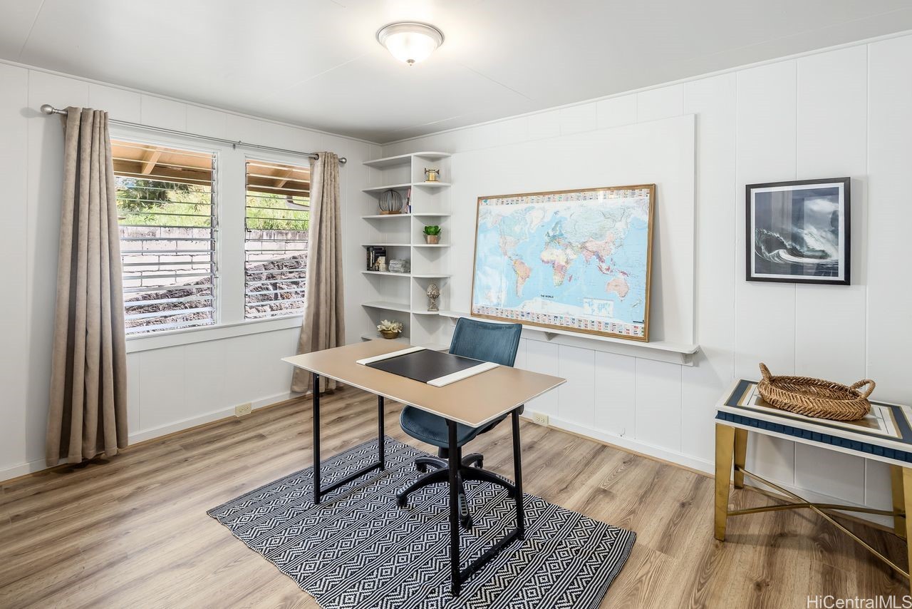 Honolulu, Hawaii, 96822, United States, 6 Bedrooms Bedrooms, ,4 BathroomsBathrooms,Residential,For Sale,1805040