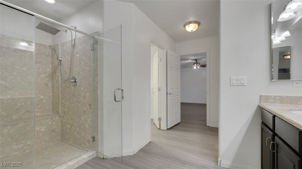 Las Vegas, Nevada, 89139, United States, 5 Bedrooms Bedrooms, ,4 BathroomsBathrooms,Residential,For Sale,1980975