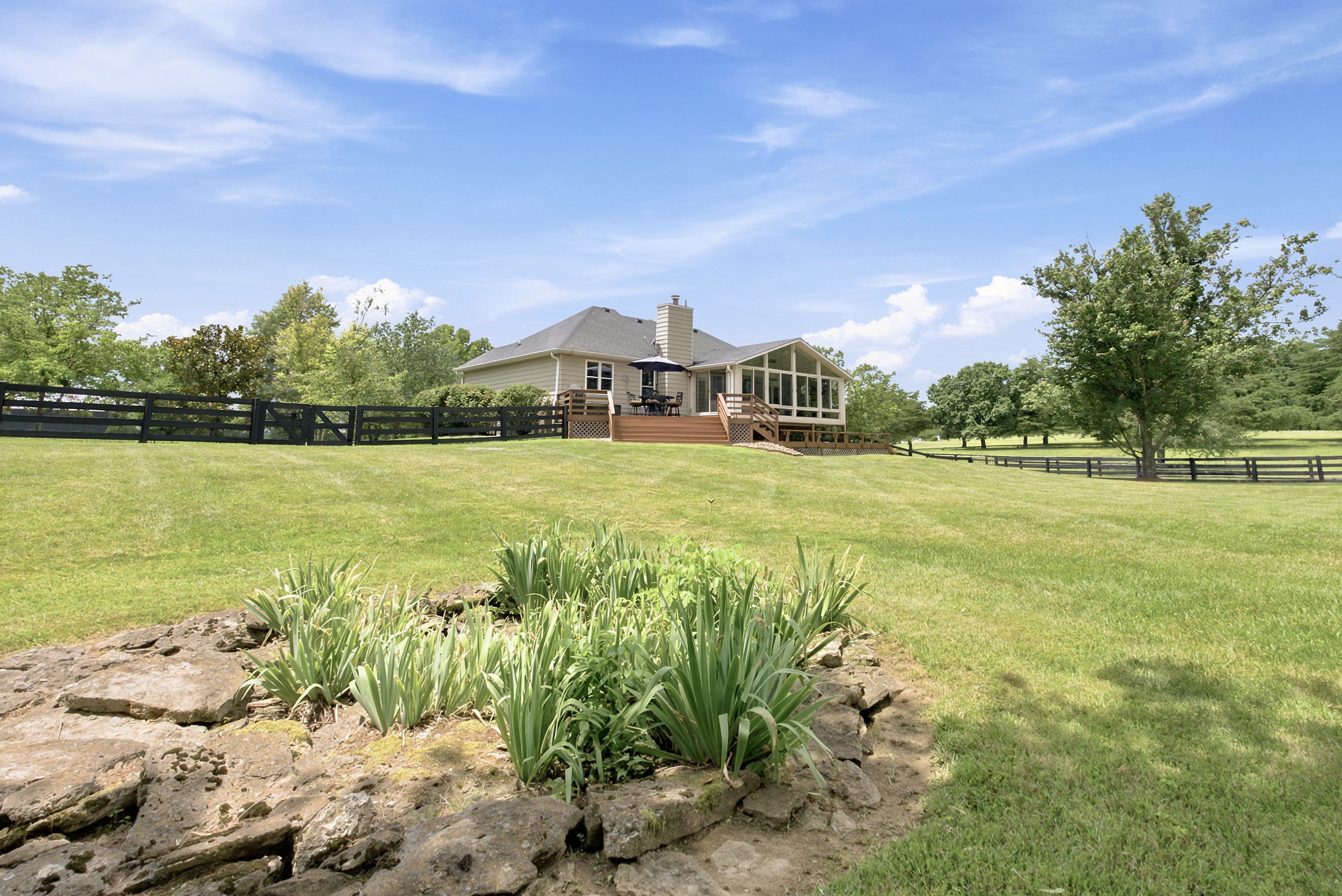  1208 Clear Creek Road - 物件實景