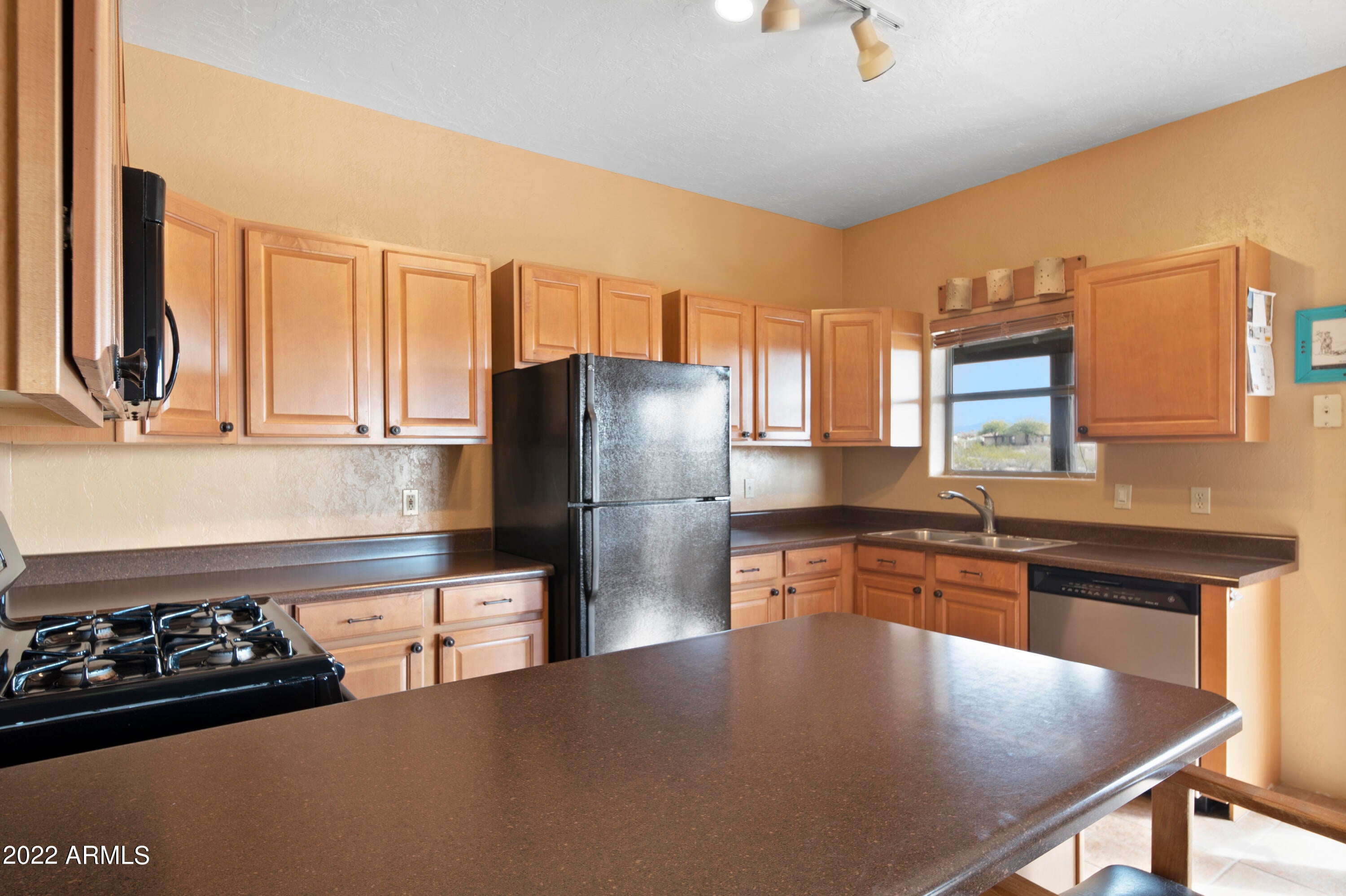 Wickenburg, Arizona, 85390, United States, 3 Bedrooms Bedrooms, ,3 BathroomsBathrooms,Residential,For Sale,2005710