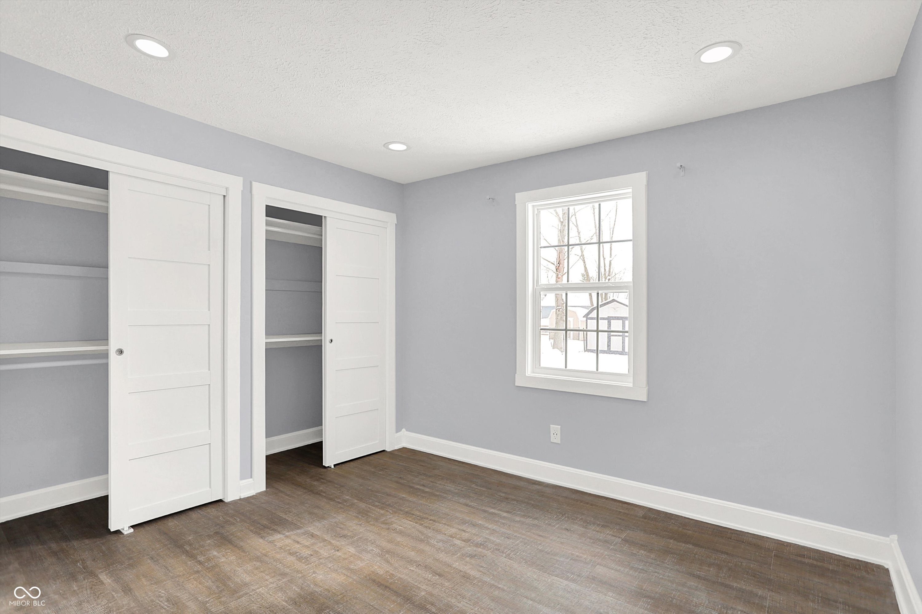 Zionsville, Indiana, 46077, United States, 3 Bedrooms Bedrooms, ,2 BathroomsBathrooms,Residential,For Sale,2001514