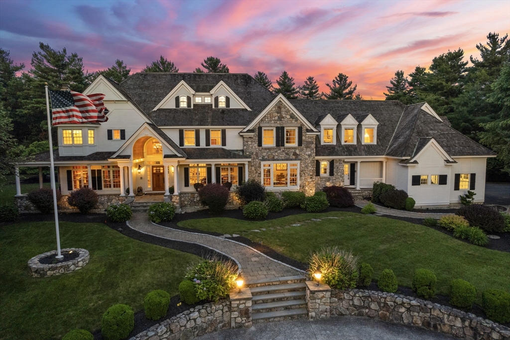 Milton, Massachusetts, 02186, United States, 6 Bedrooms Bedrooms, ,6 BathroomsBathrooms,Residential,For Sale,1940857