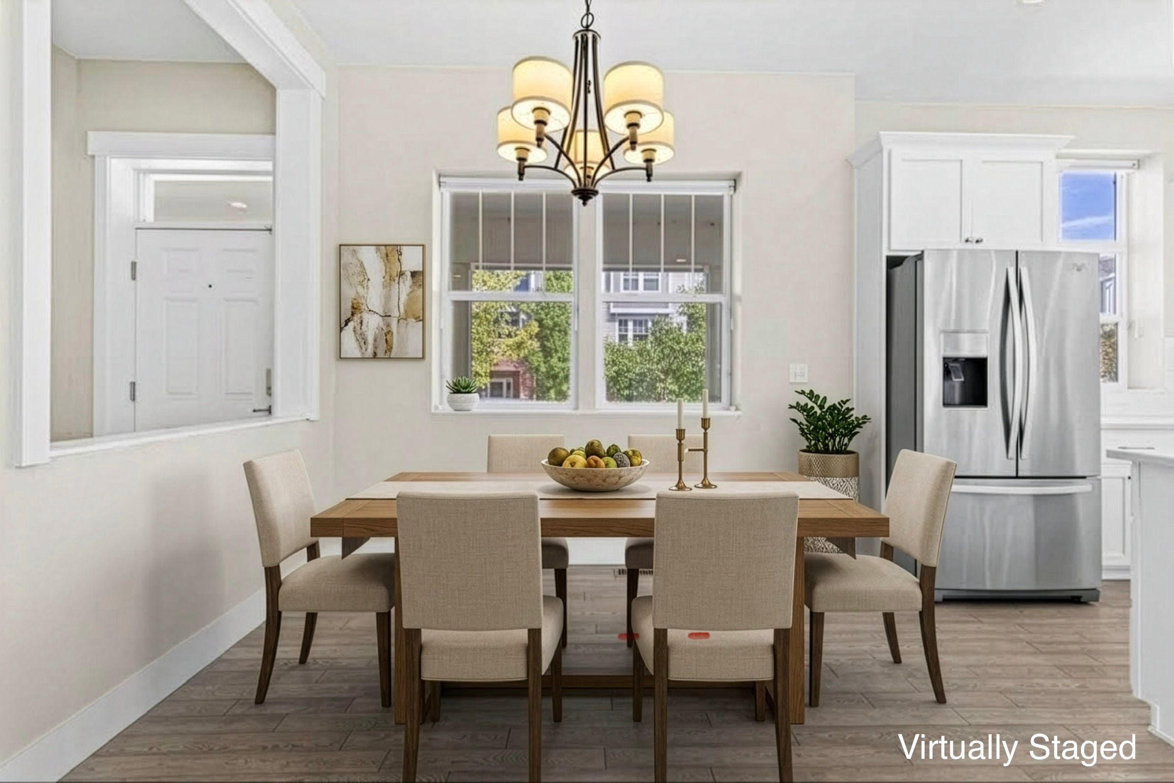  Stunning, Meticulously Cared-For Residence in Coveted Hyland Village Community - 物件實景