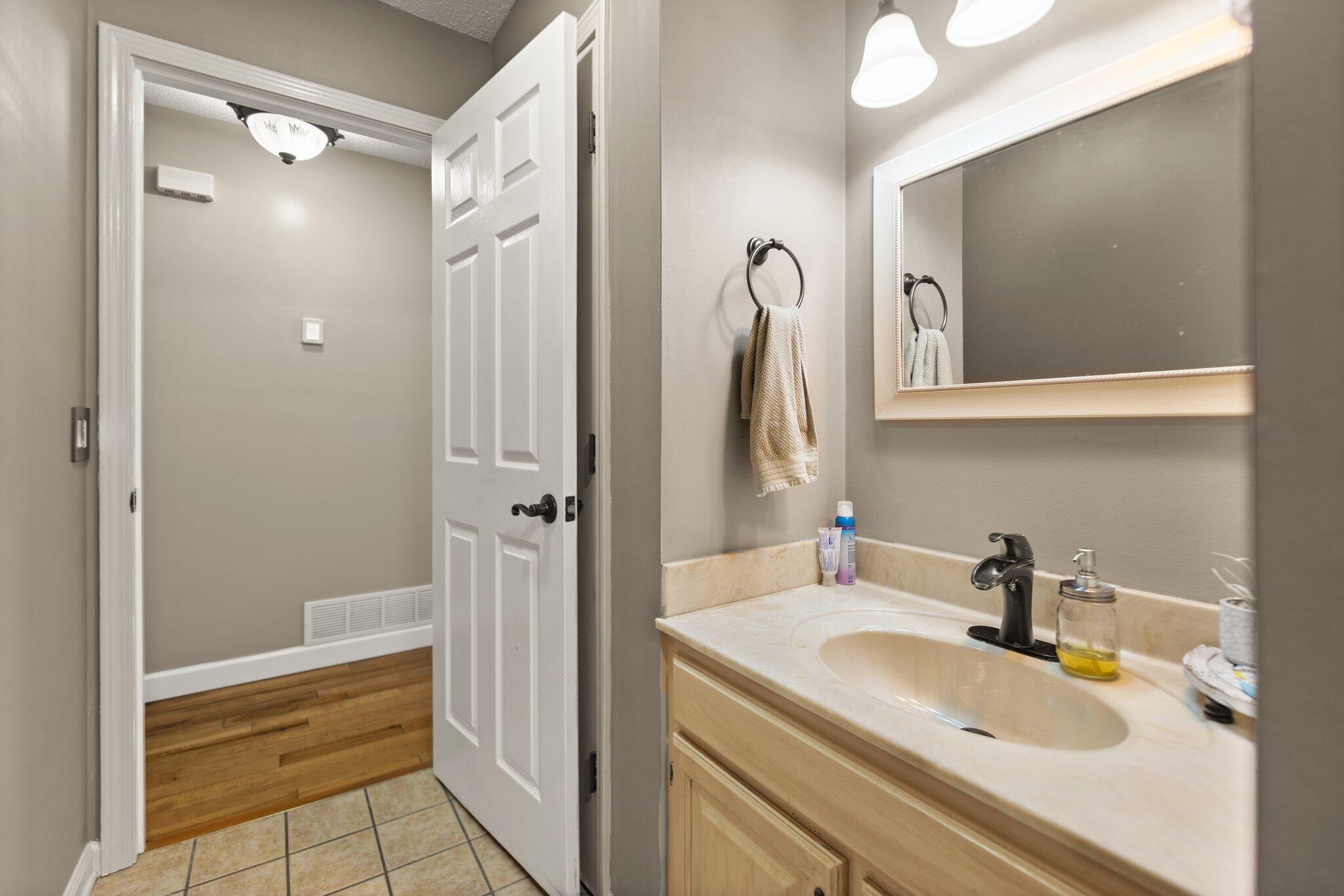 Boston, Kentucky, 40107, United States, 3 Bedrooms Bedrooms, ,2 BathroomsBathrooms,Residential,For Sale,1859805