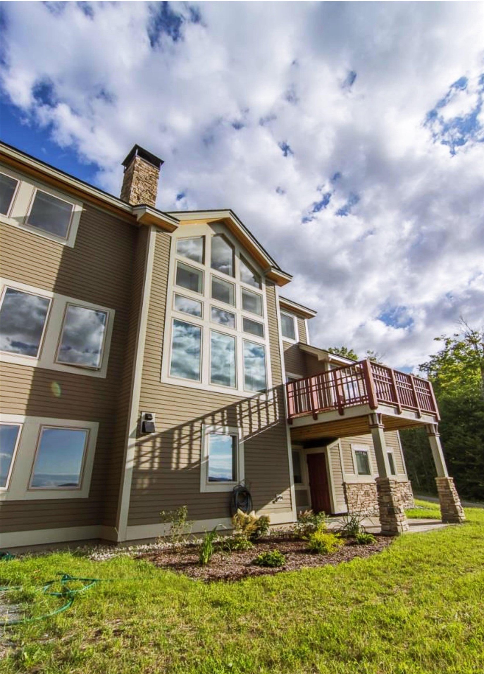 Burke, Vermont, 05832, United States, 3 Bedrooms Bedrooms, ,3 BathroomsBathrooms,Residential,For Sale,2006091