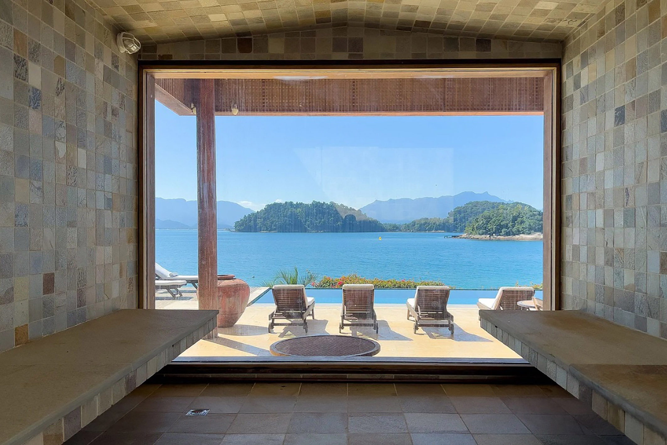  Waterfront estate with private suites and exceptional leisure infrastructure - 物件實景