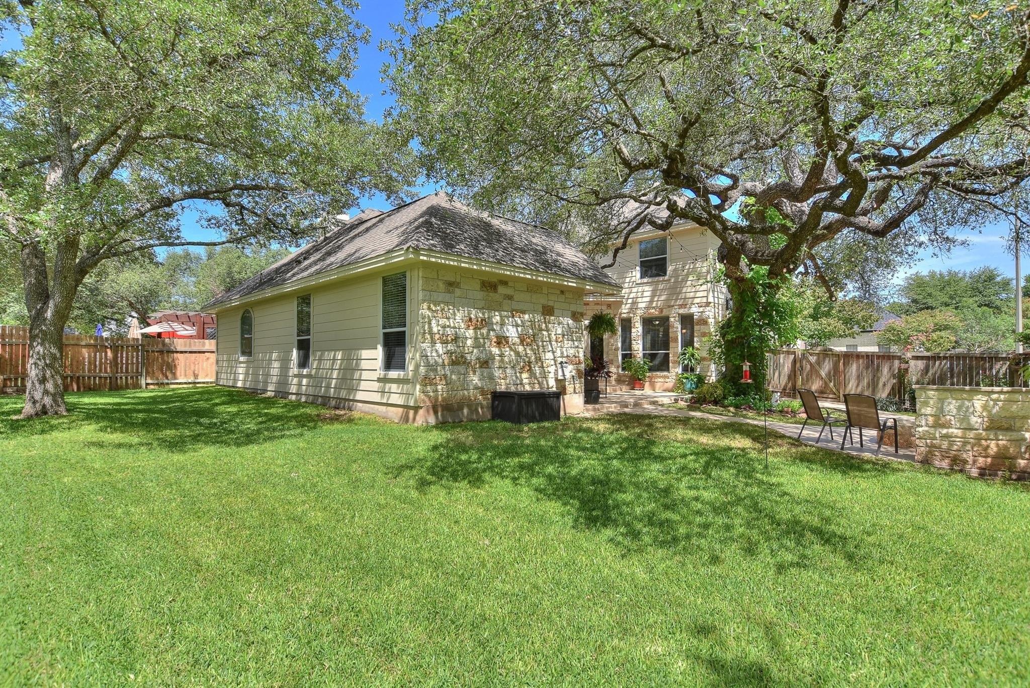 Georgetown, Texas, 78628, United States, 4 Bedrooms Bedrooms, ,3 BathroomsBathrooms,Residential,For Sale,1980870