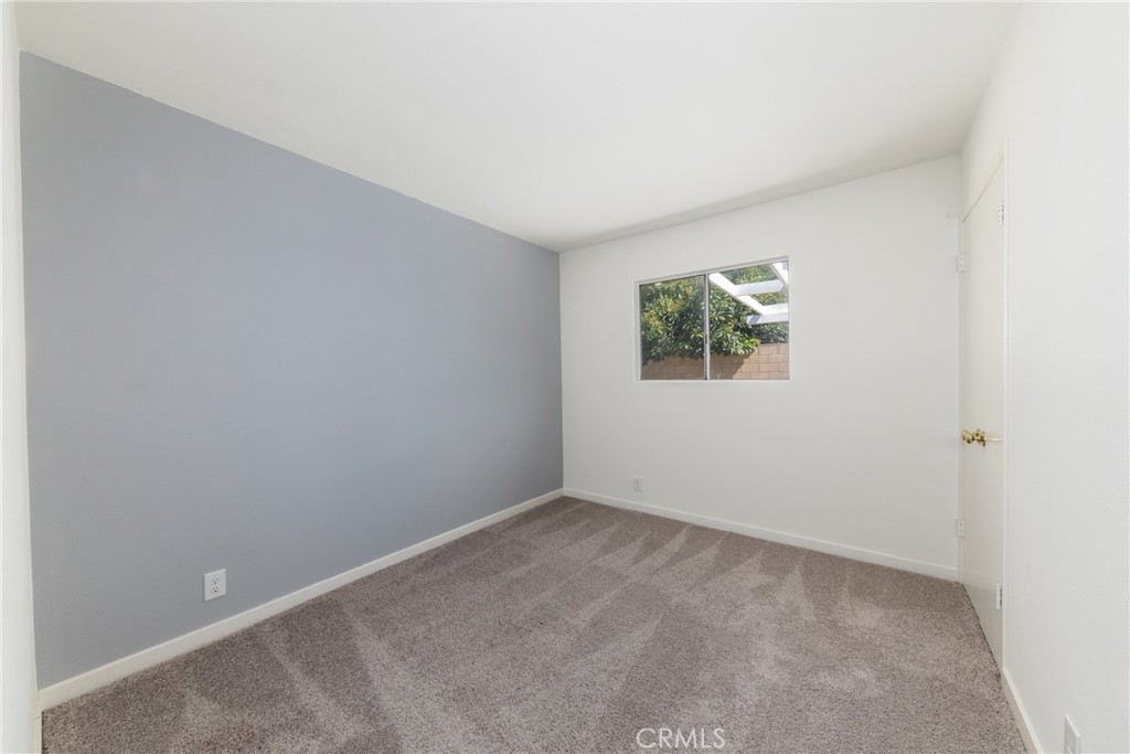 Ontario, California, 91762, United States, 4 Bedrooms Bedrooms, ,2 BathroomsBathrooms,Residential,For Sale,1930288