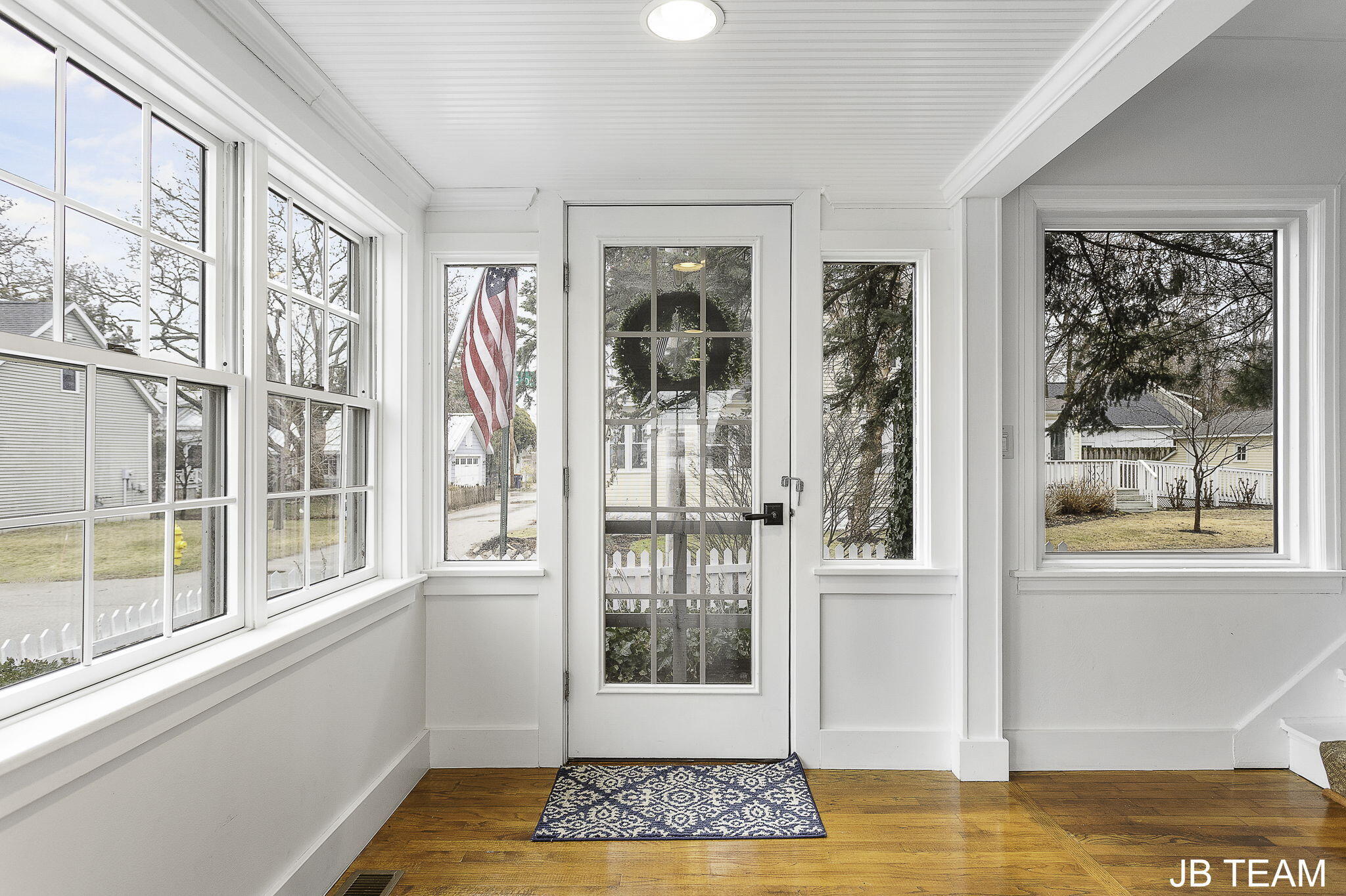 Holland, Michigan, 49423, United States, 3 Bedrooms Bedrooms, ,2 BathroomsBathrooms,Residential,For Sale,1827568