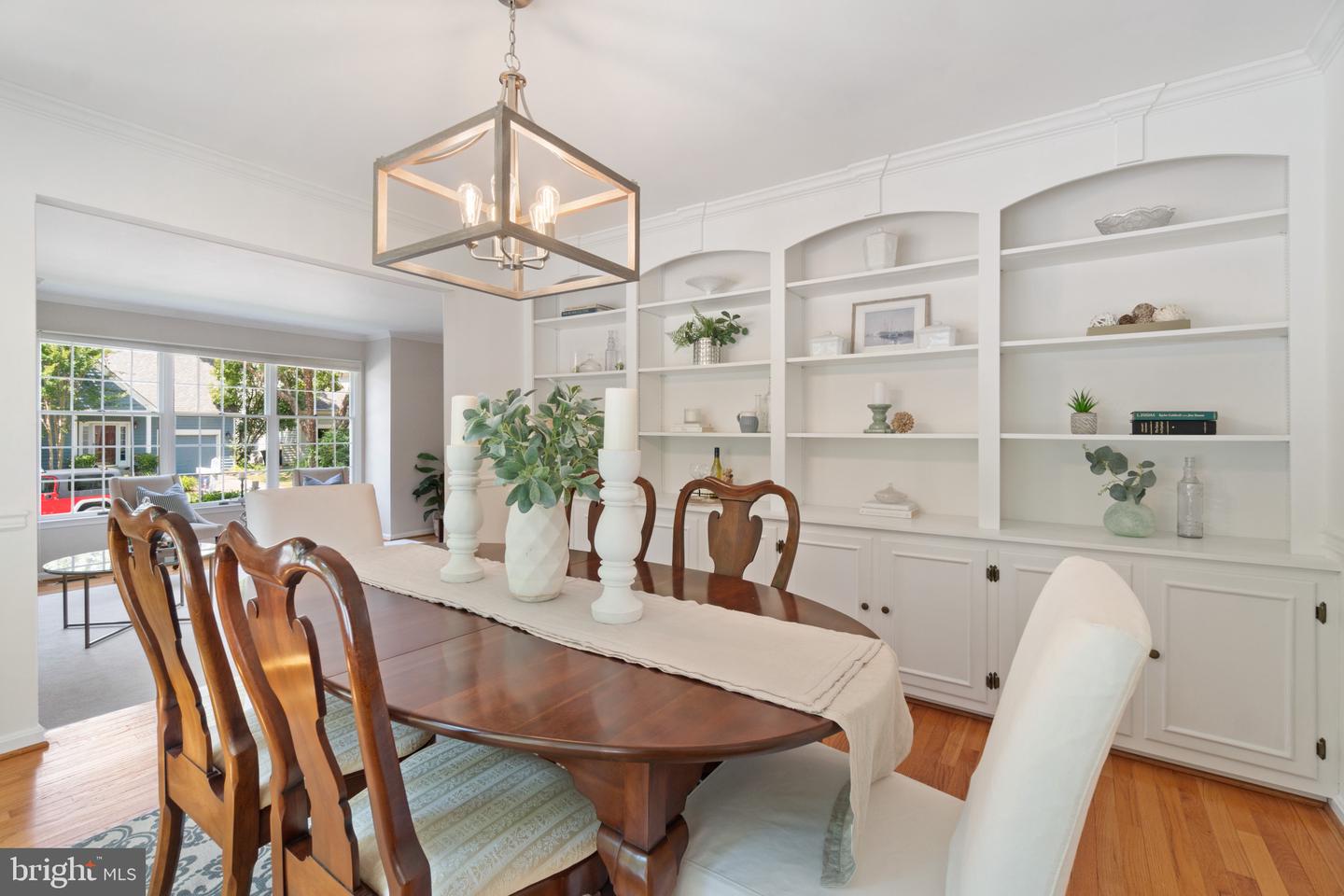 Annapolis, Maryland, 21403, United States, 4 Bedrooms Bedrooms, ,3 BathroomsBathrooms,Residential,For Sale,1925191