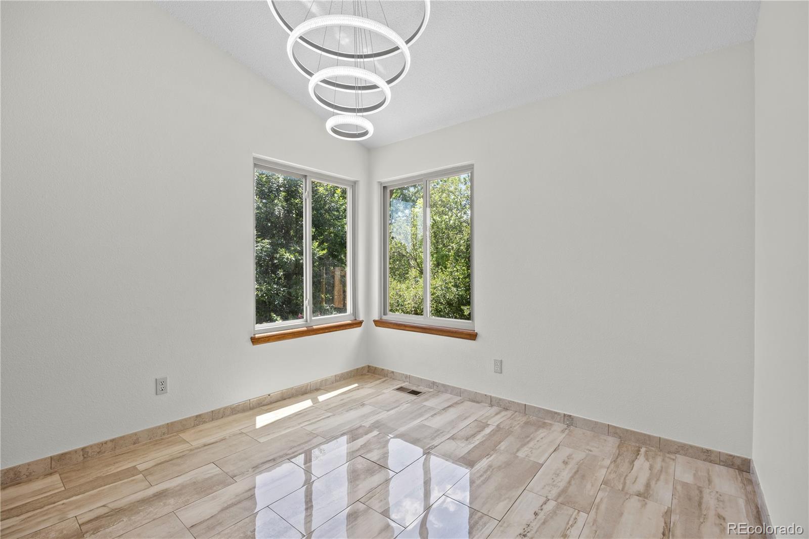 Highlands Ranch, Colorado, 80126, United States, 4 Bedrooms Bedrooms, ,3 BathroomsBathrooms,Residential,For Sale,1883252