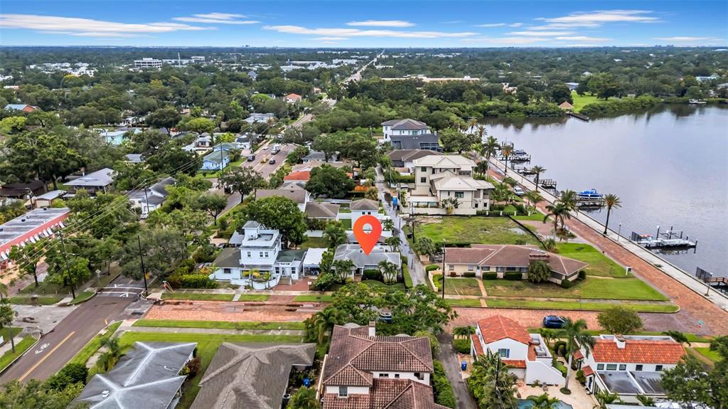 St Petersburg, Florida, 33704, United States, 2 Bedrooms Bedrooms, ,2 BathroomsBathrooms,Residential,For Sale,1897453