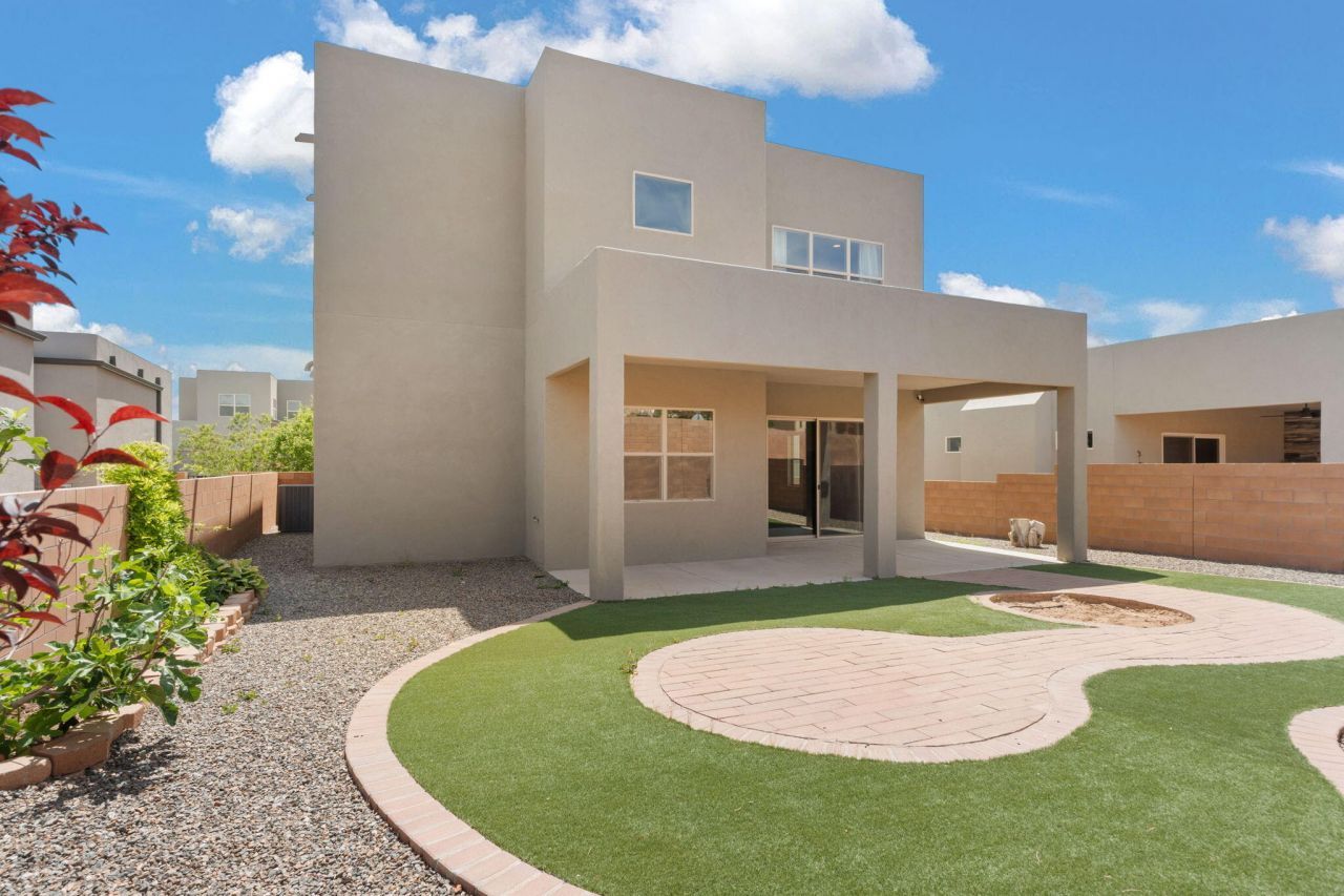 Rio Rancho, New Mexico, 87124, United States, 4 Bedrooms Bedrooms, ,3 BathroomsBathrooms,Residential,For Sale,1924973