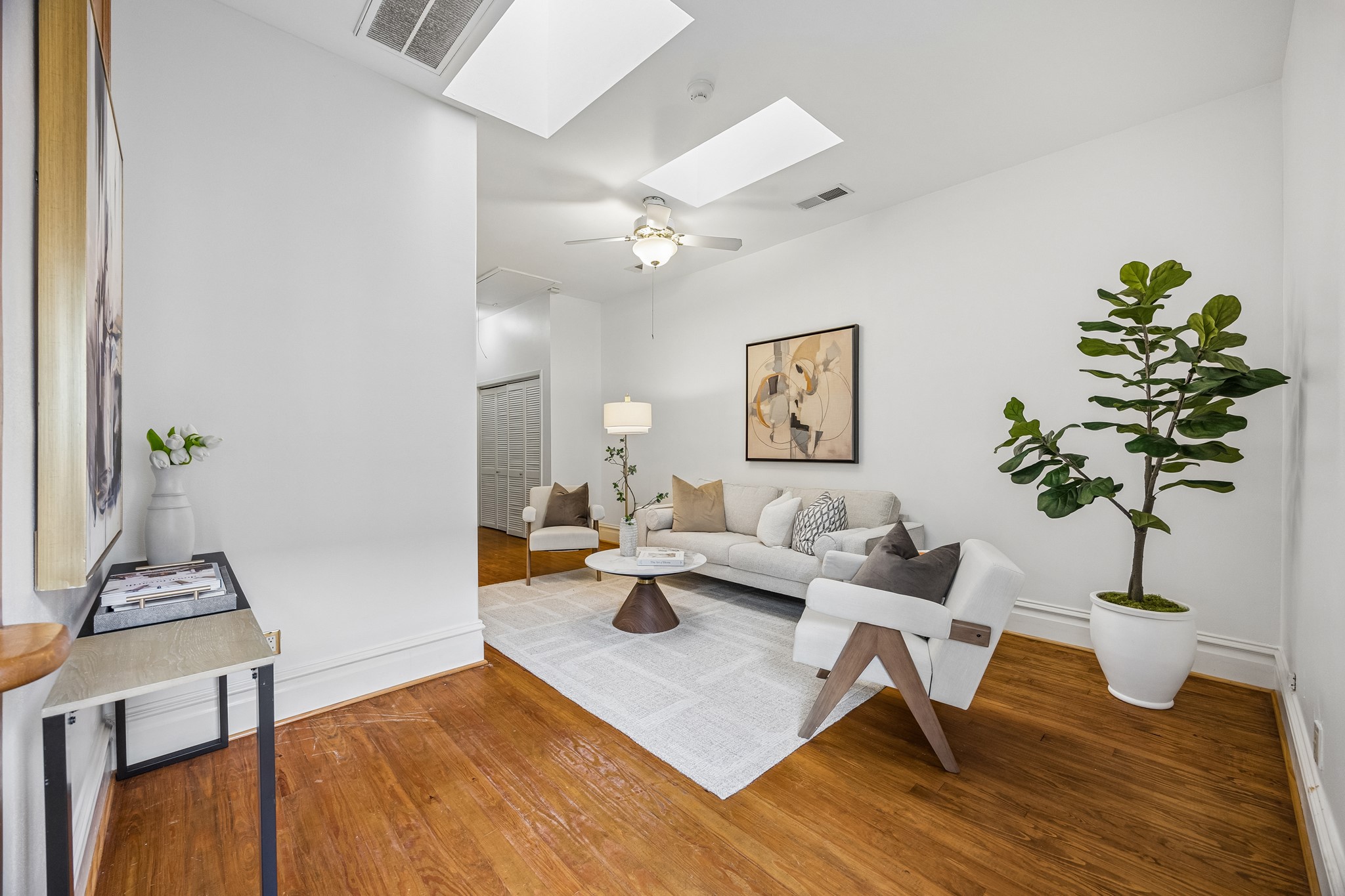  1301 Rutland Street - 物件實景