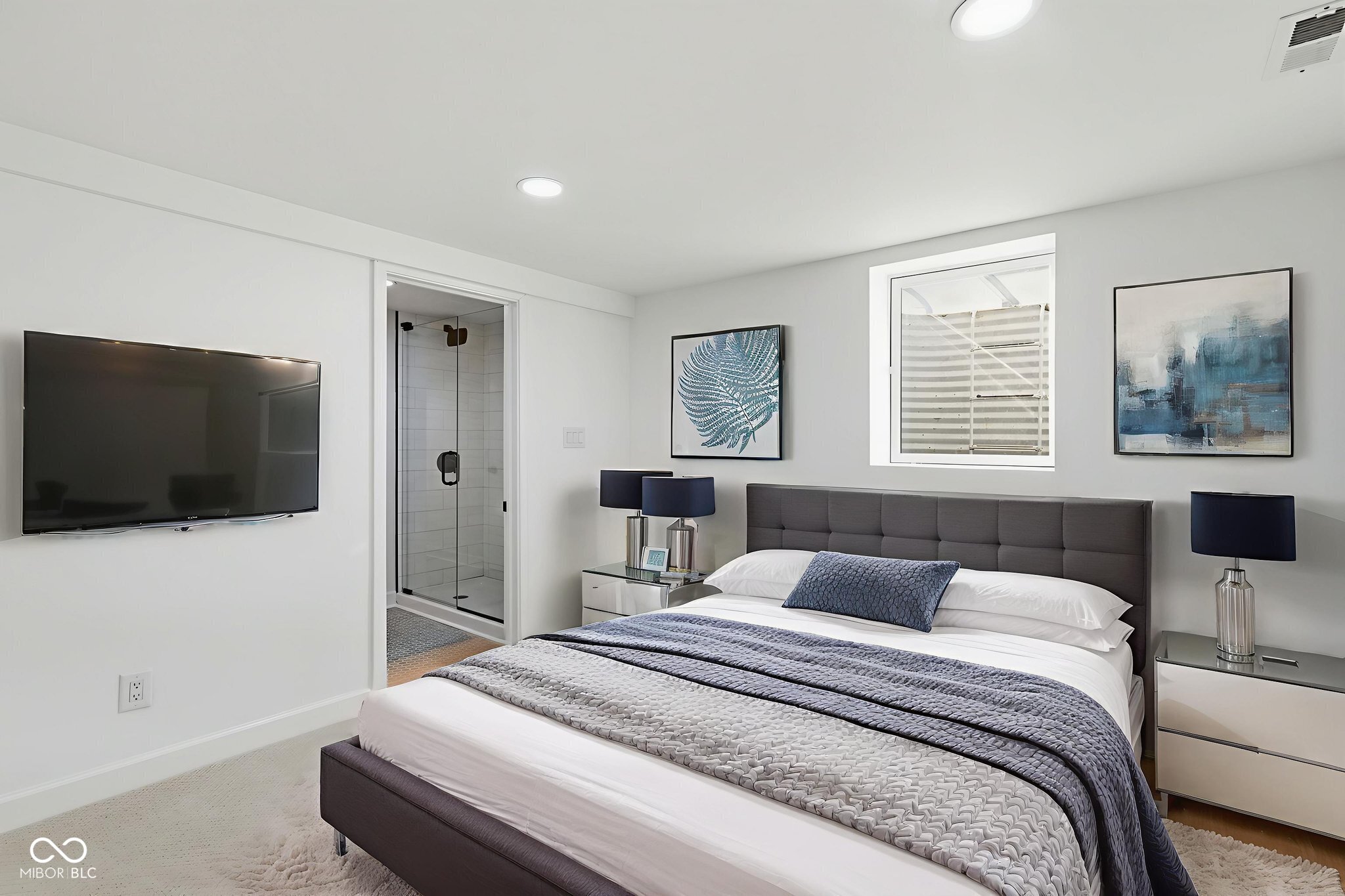 Carmel, Indiana, 46033, United States, 4 Bedrooms Bedrooms, ,3 BathroomsBathrooms,Residential,For Sale,1998022