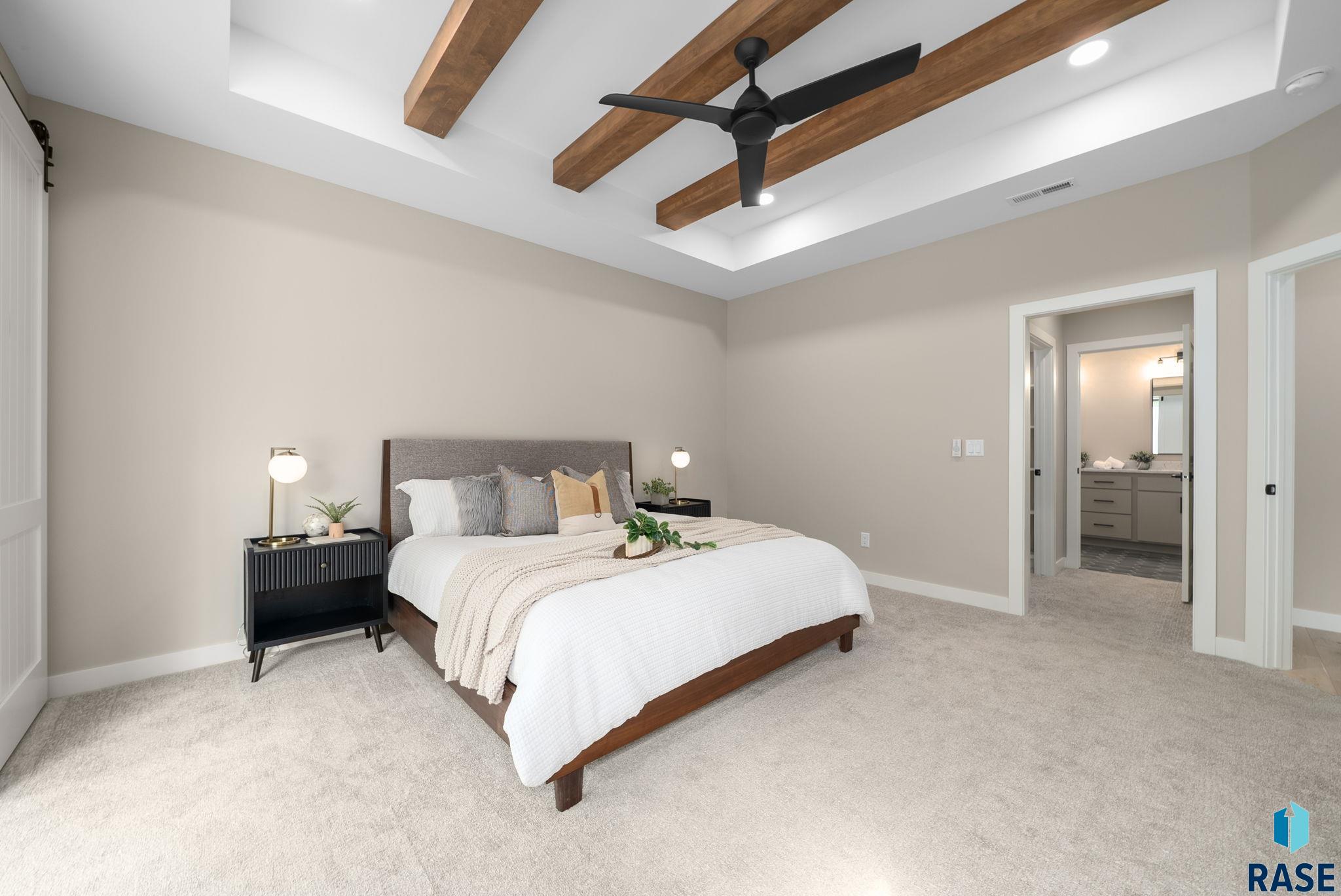 Sioux Falls, South Dakota, 57110, United States, 3 Bedrooms Bedrooms, ,3 BathroomsBathrooms,Residential,For Sale,2005643