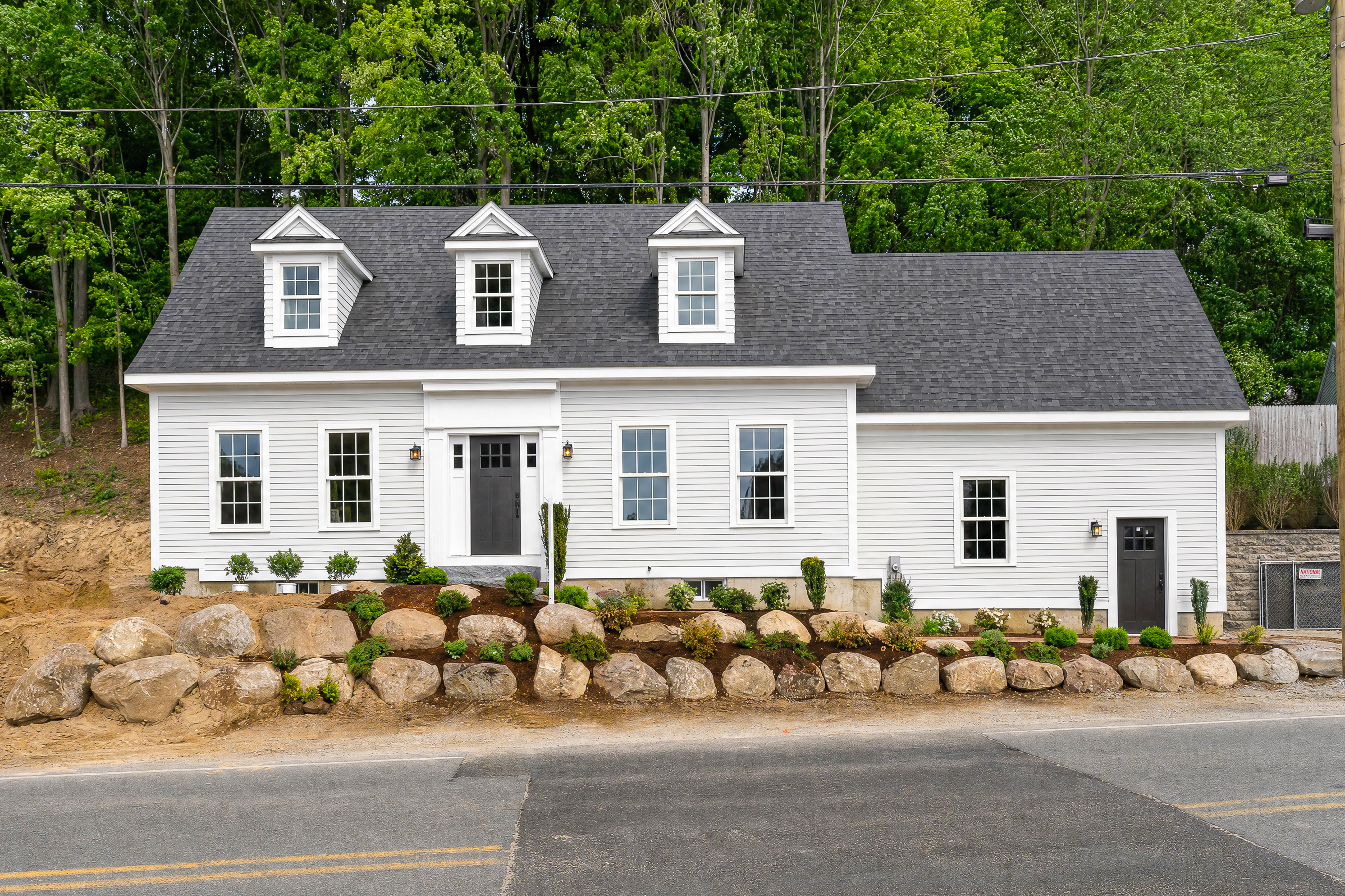  6 Monroe Street, Amesbury, MA, 01913 - 物件實景