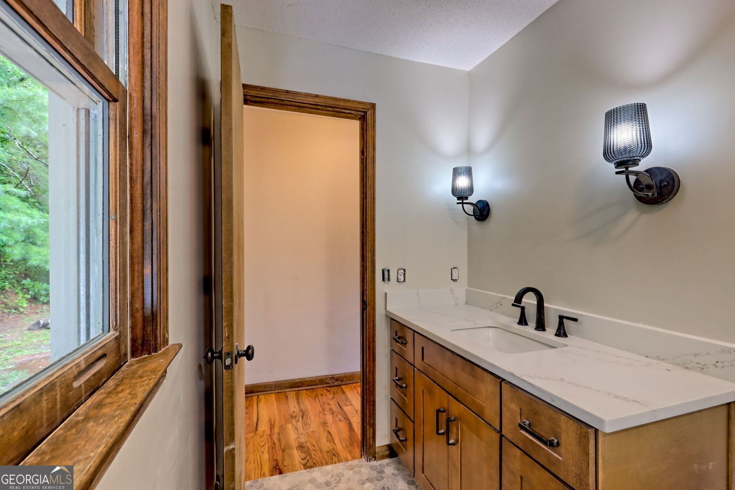 Dillard, Georgia, 30537, United States, 3 Bedrooms Bedrooms, ,2 BathroomsBathrooms,Residential,For Sale,1913990