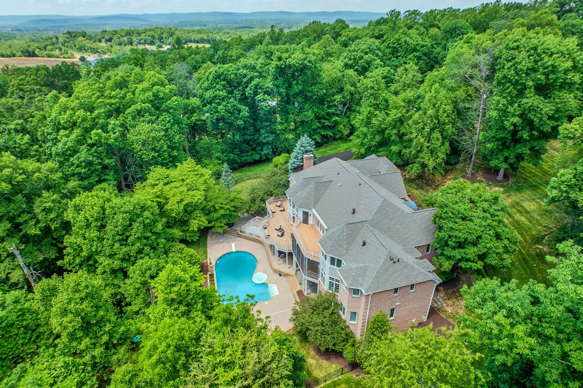  40321 Beacon Hill Drive, Leesburg, VA 20176 - 物件實景