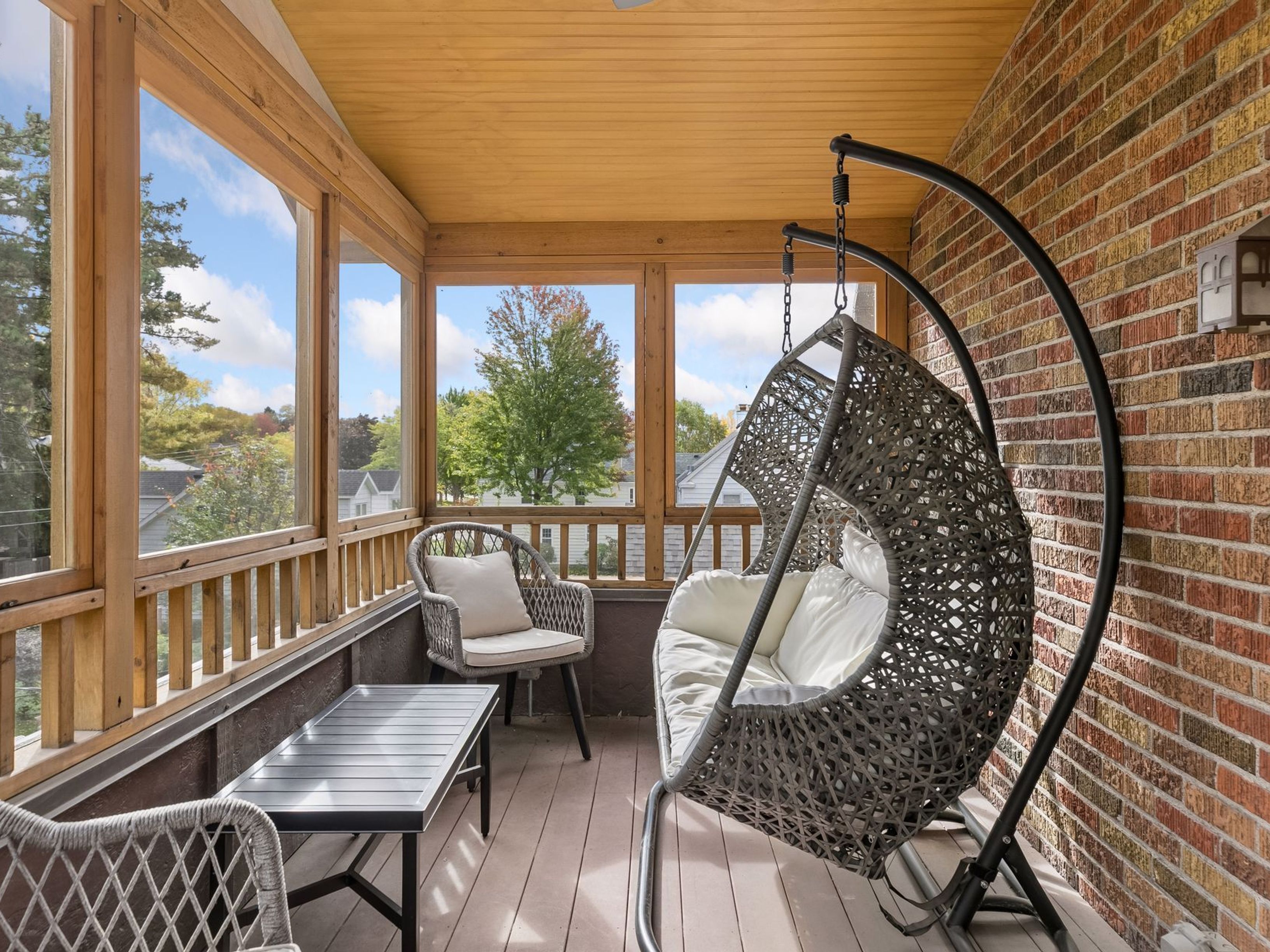  Timeless Colonial Charm with Como Lake Views - 物件實景