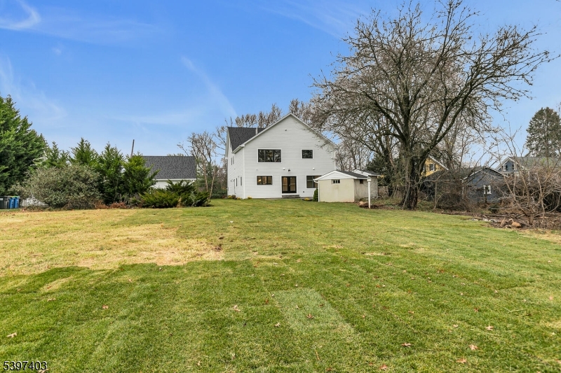 Bernards Twp., New Jersey, 07920, United States, 6 Bedrooms Bedrooms, ,5 BathroomsBathrooms,Residential,For Sale,2001685